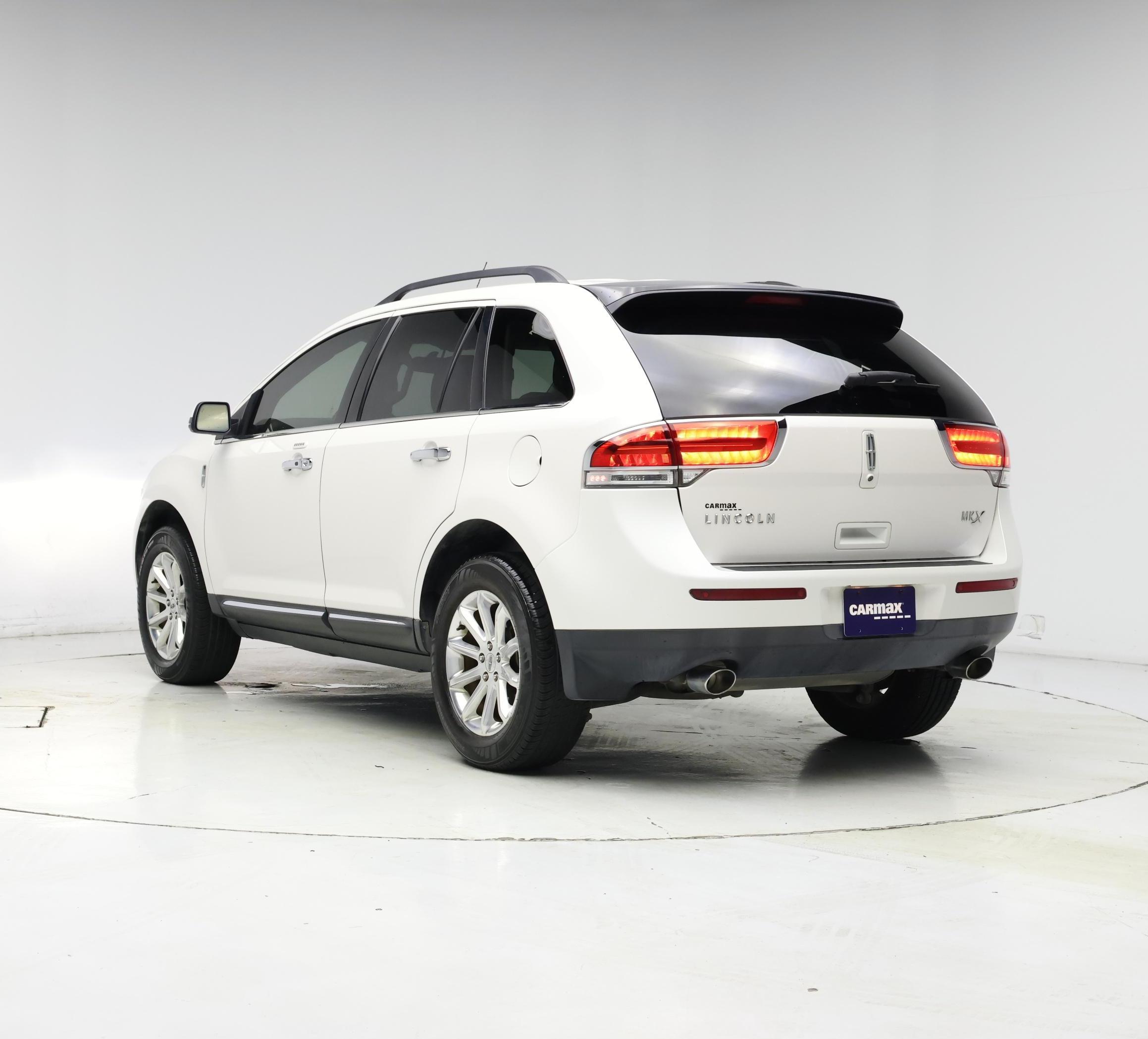 Thumbnail: 2015 Lincoln MKX - 2