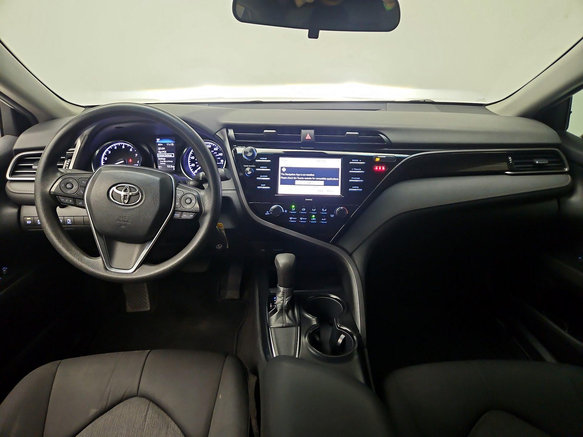 Thumbnail: 2020 Toyota Camry - 9