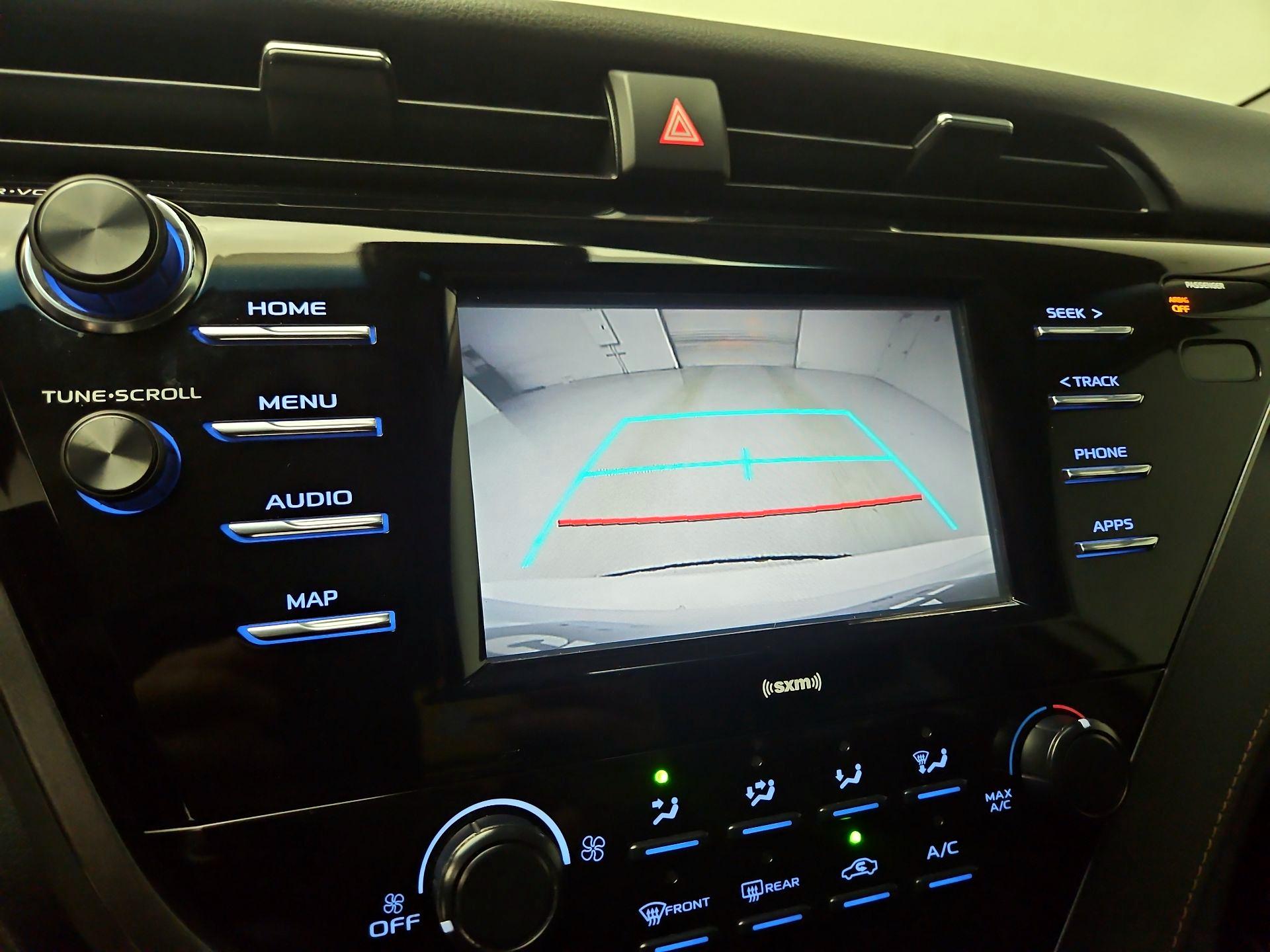 Thumbnail: 2020 Toyota Camry - 14