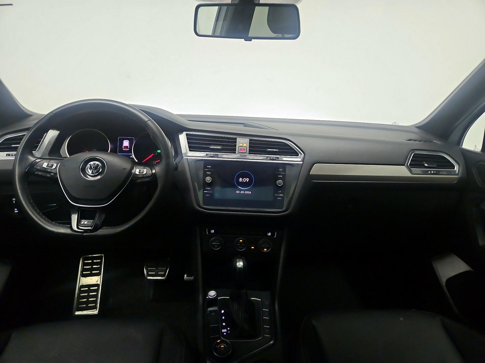 Thumbnail: 2021 Volkswagen Tiguan - 9