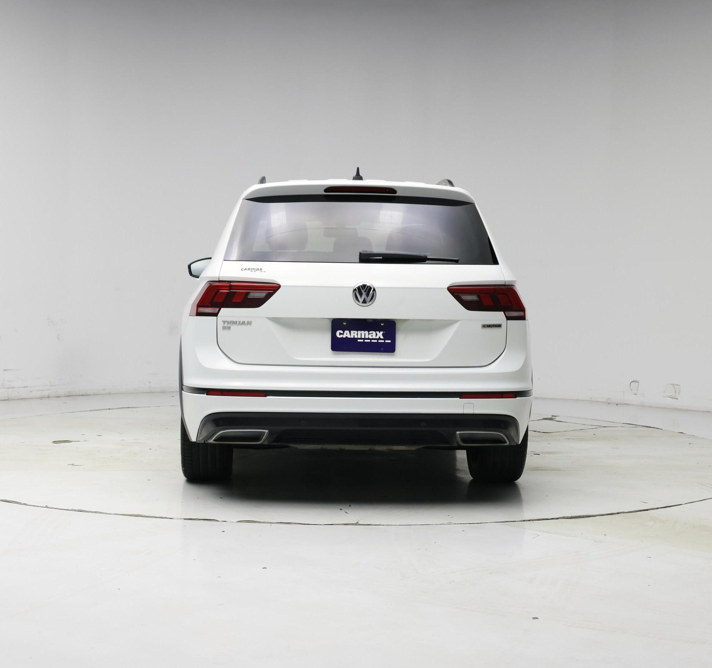 Thumbnail: 2021 Volkswagen Tiguan - 6