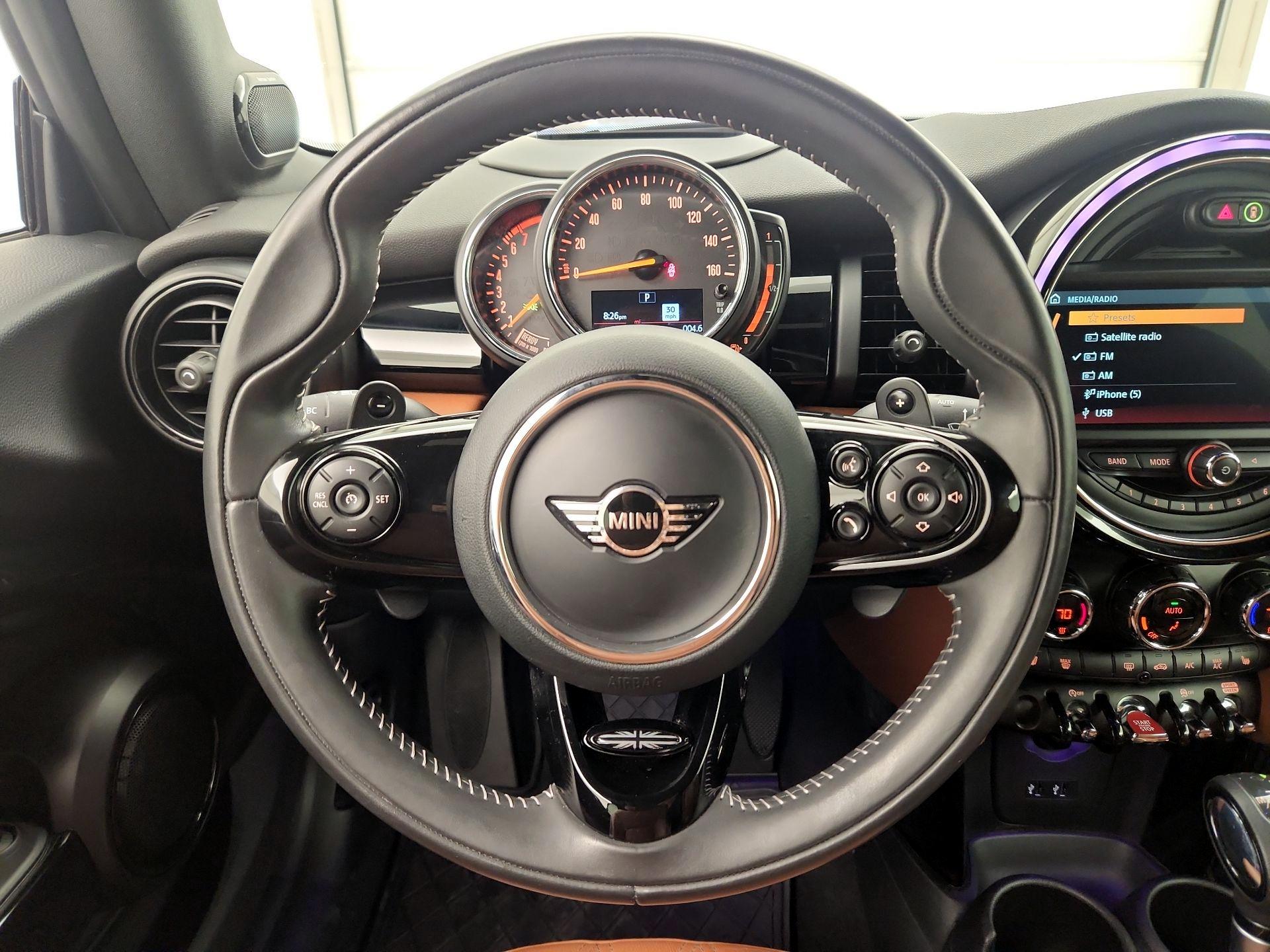 Thumbnail: 2019 MINI Cooper - 10