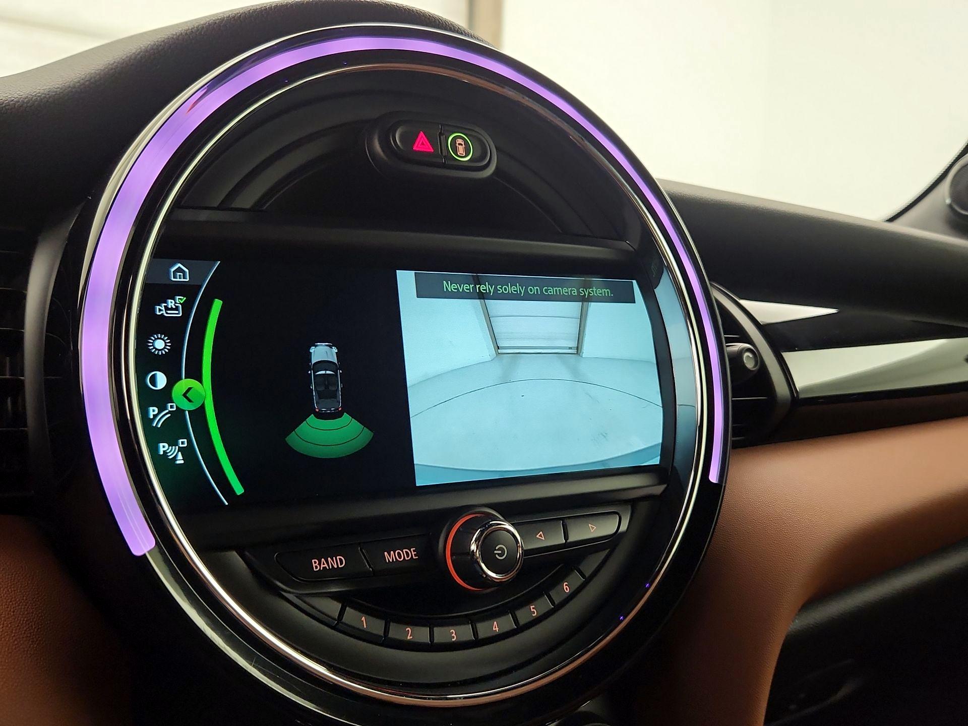 Thumbnail: 2019 MINI Cooper - 14