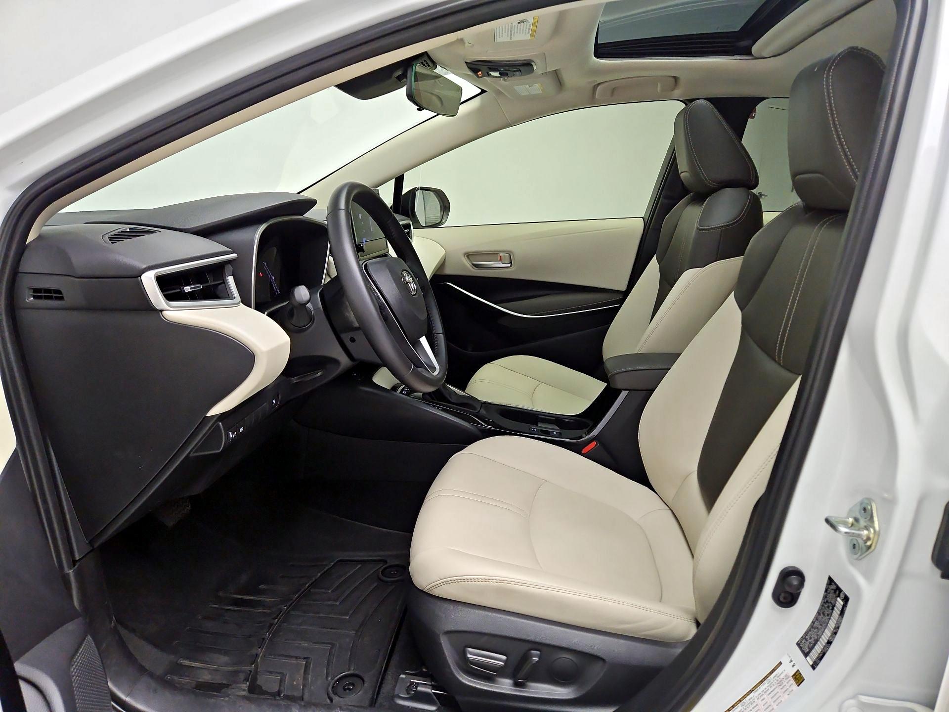 Thumbnail: 2023 Toyota Corolla - 11