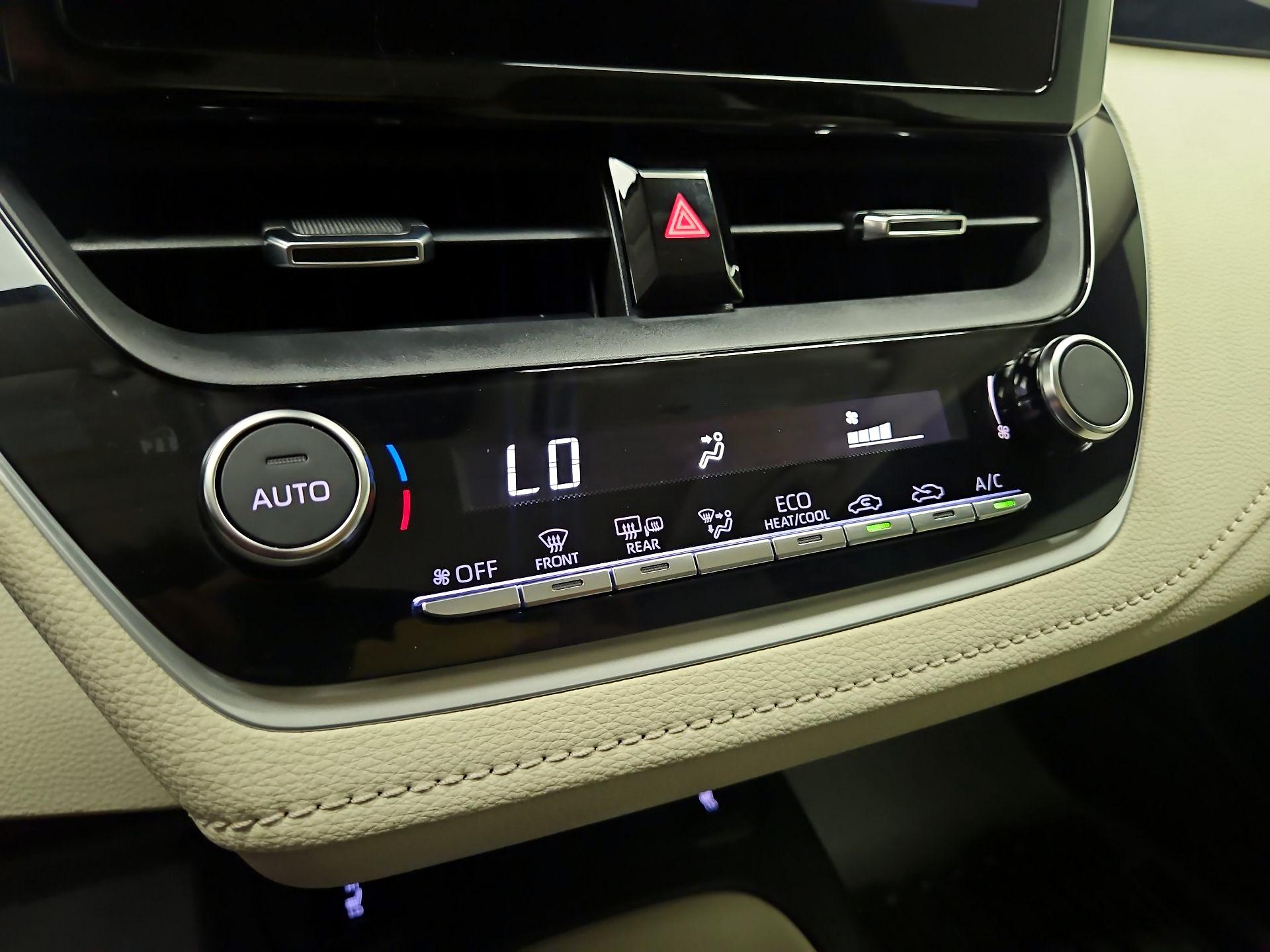 Thumbnail: 2023 Toyota Corolla - 16