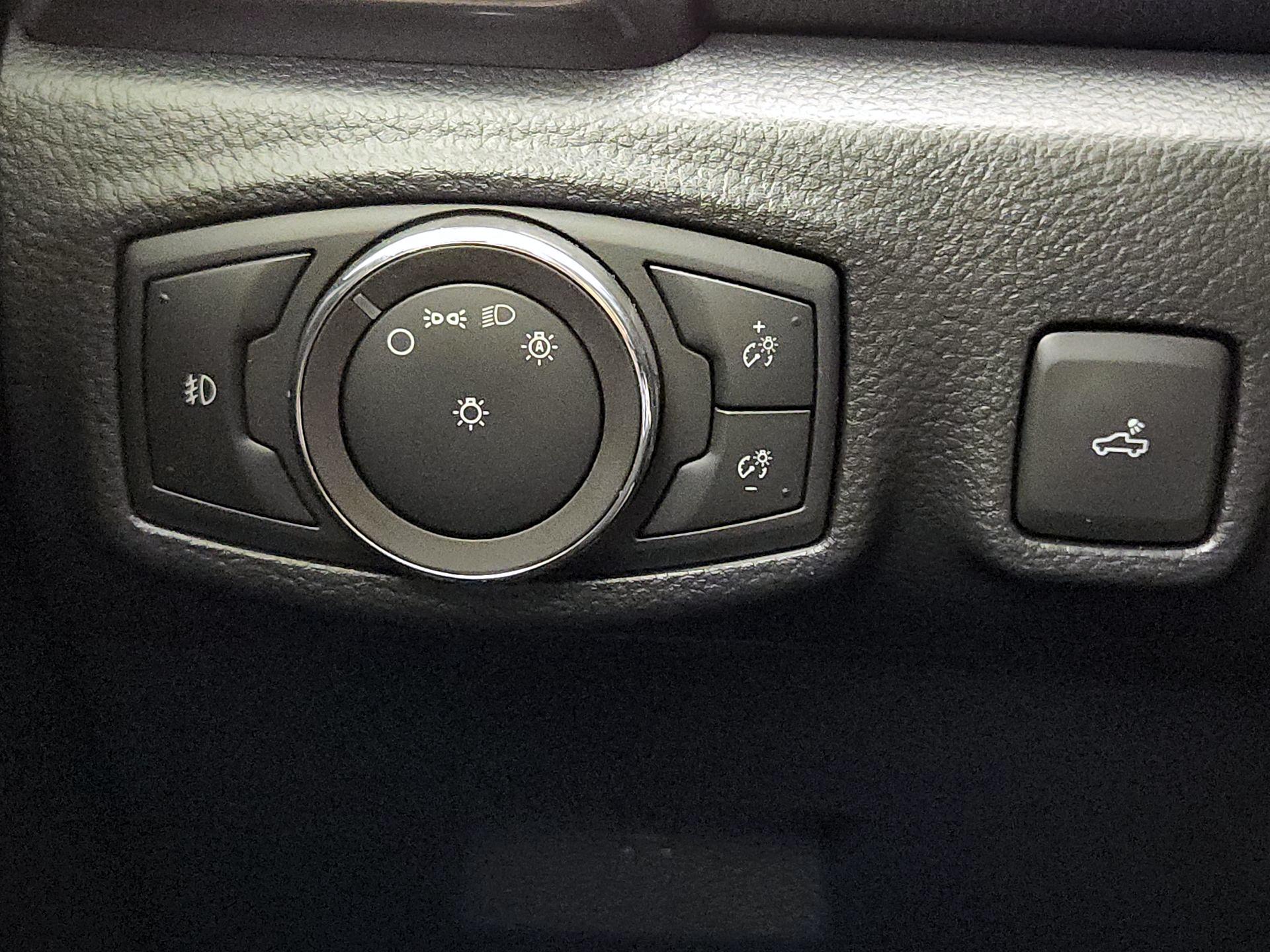 Thumbnail: 2019 Ford Ranger - 13