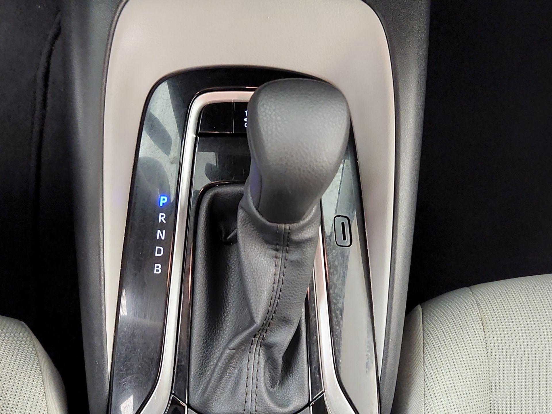 Thumbnail: 2021 Toyota Corolla - 17