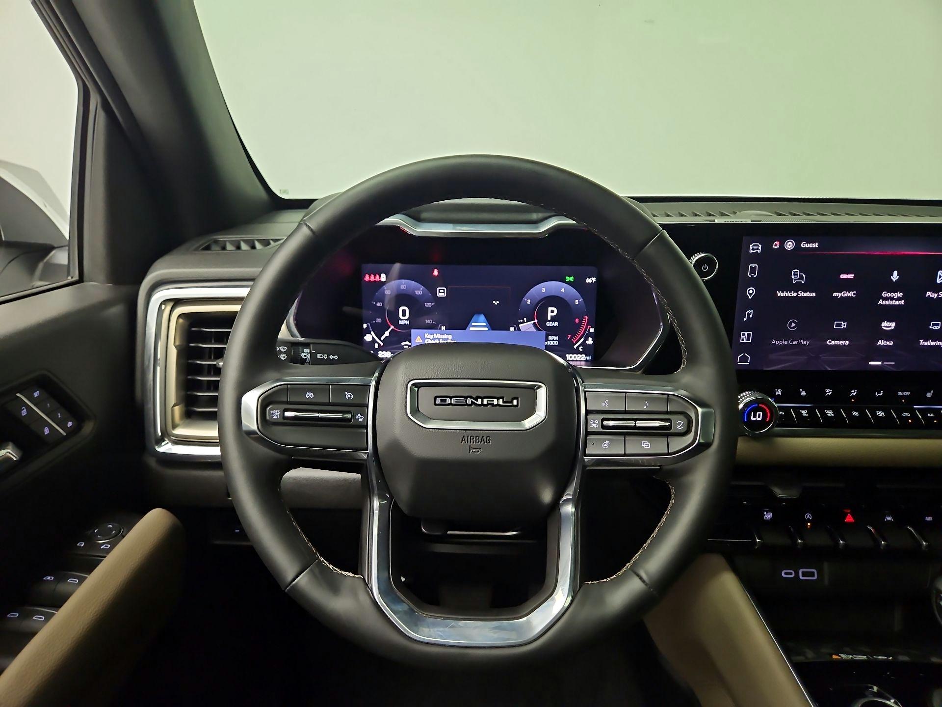 Thumbnail: 2025 GMC Canyon - 10