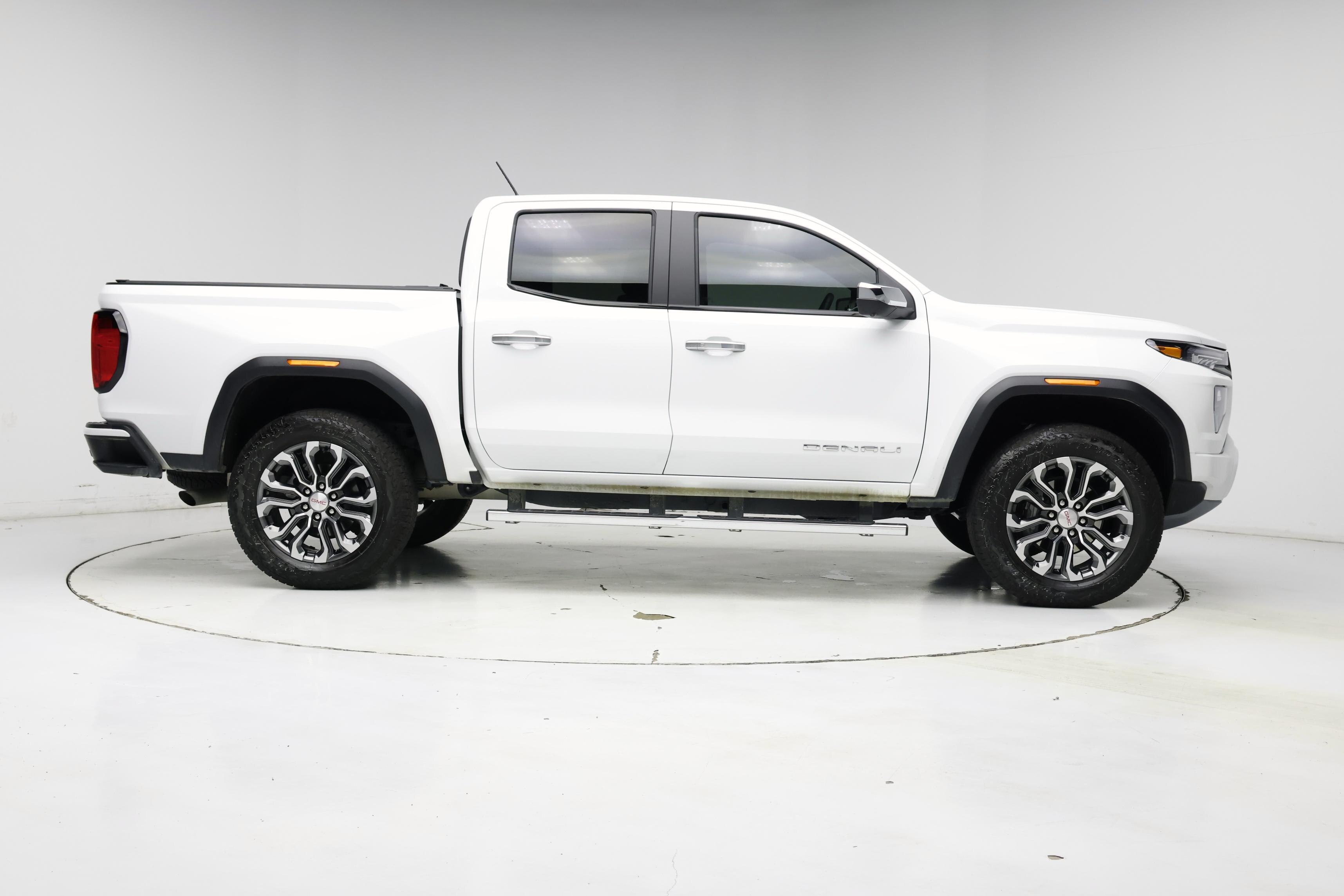 Thumbnail: 2025 GMC Canyon - 7