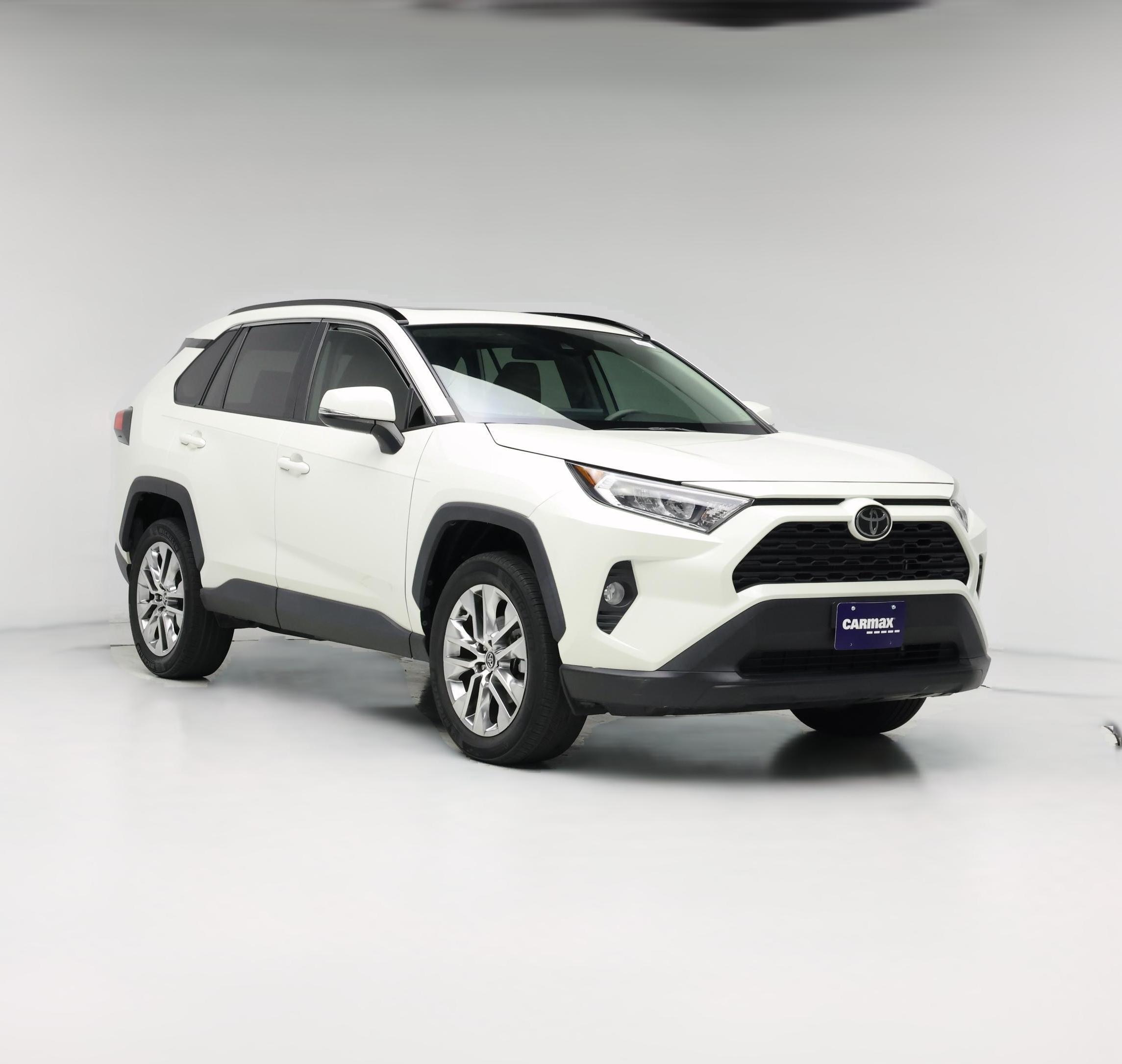 Thumbnail: 2021 Toyota RAV4 - 1