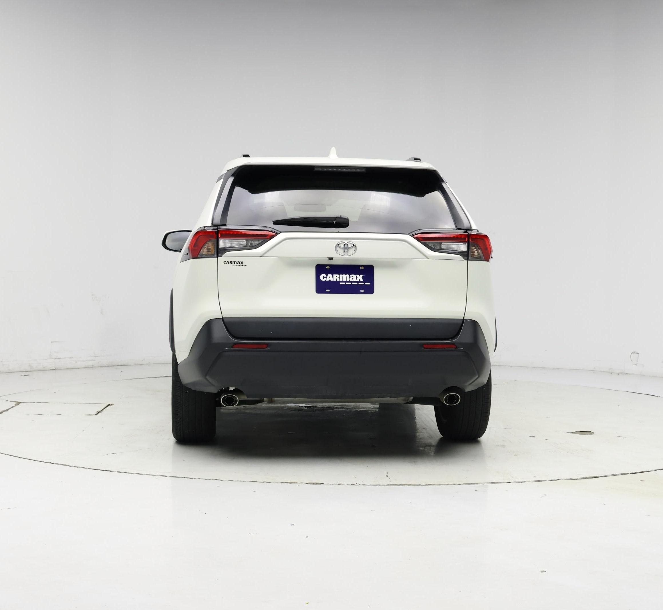 Thumbnail: 2021 Toyota RAV4 - 6