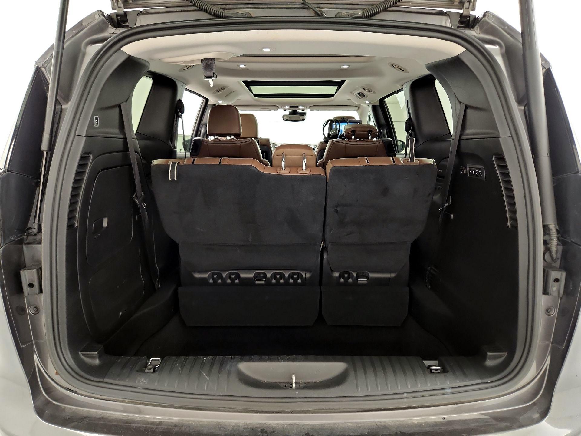 Thumbnail: 2017 Chrysler Pacifica - 20