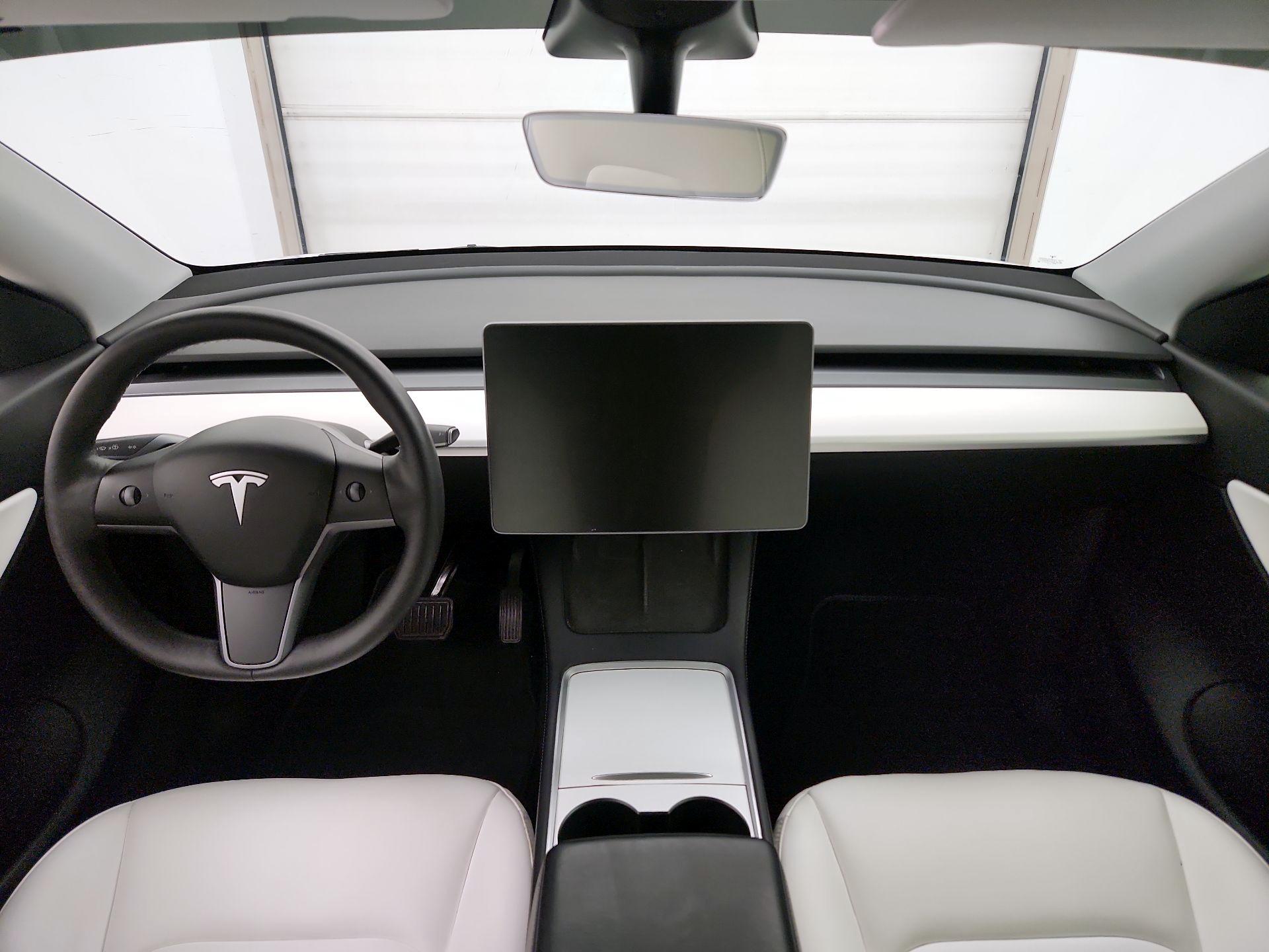 Thumbnail: 2021 Tesla Model Y - 9