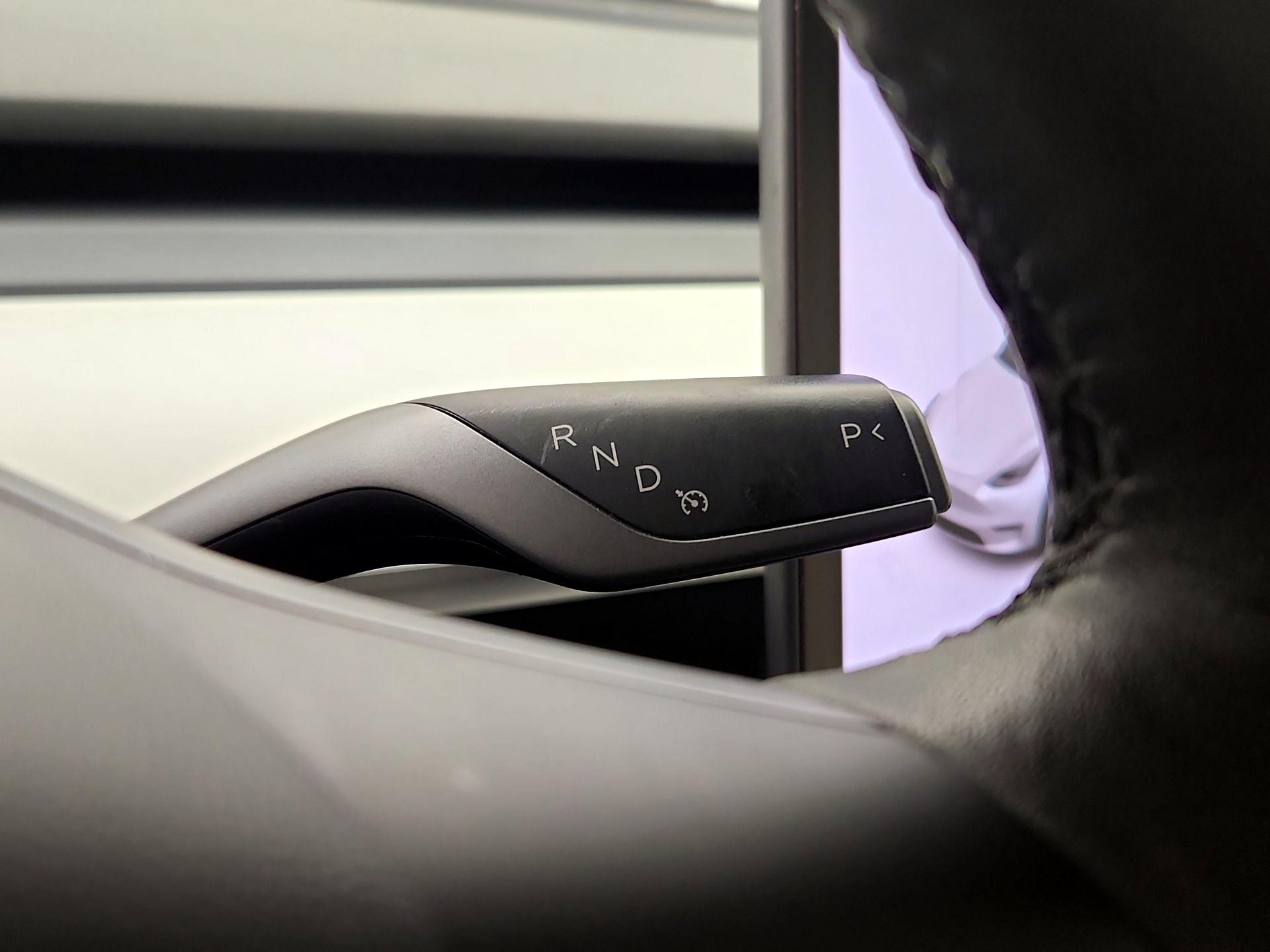 Thumbnail: 2021 Tesla Model Y - 17