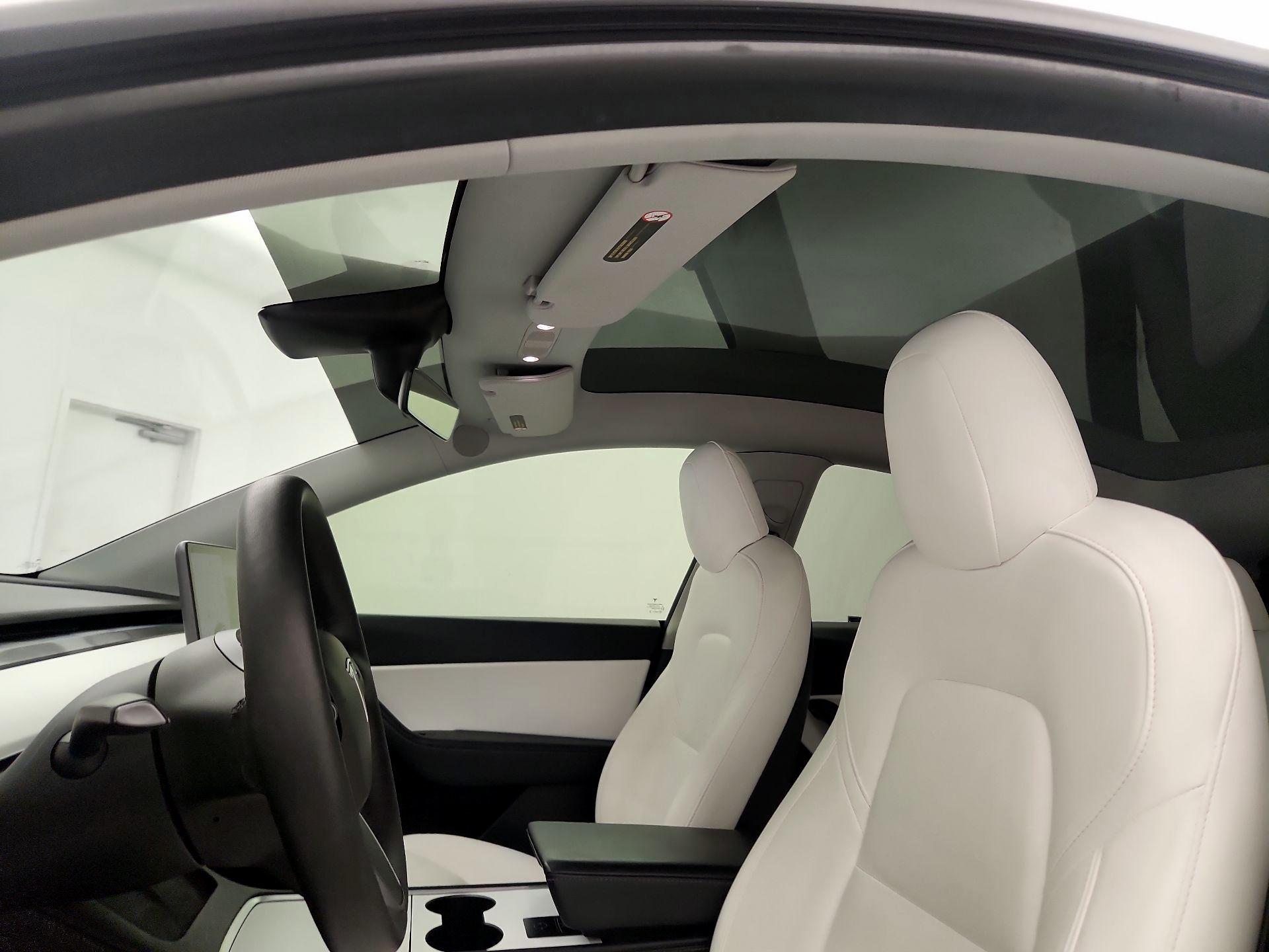 Thumbnail: 2021 Tesla Model Y - 18