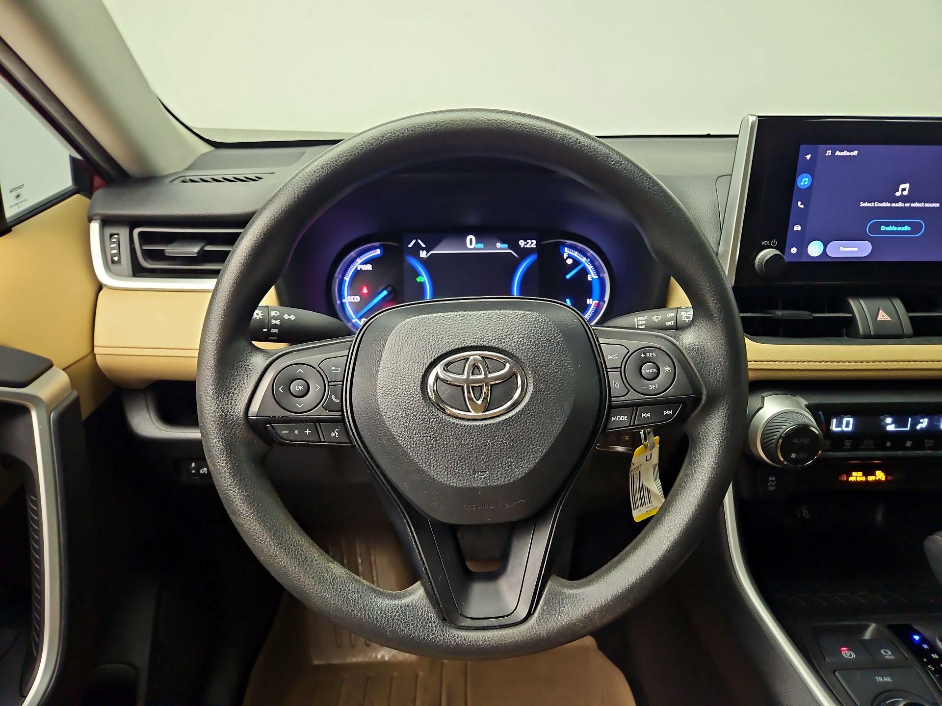 Thumbnail: 2023 Toyota RAV4 - 10