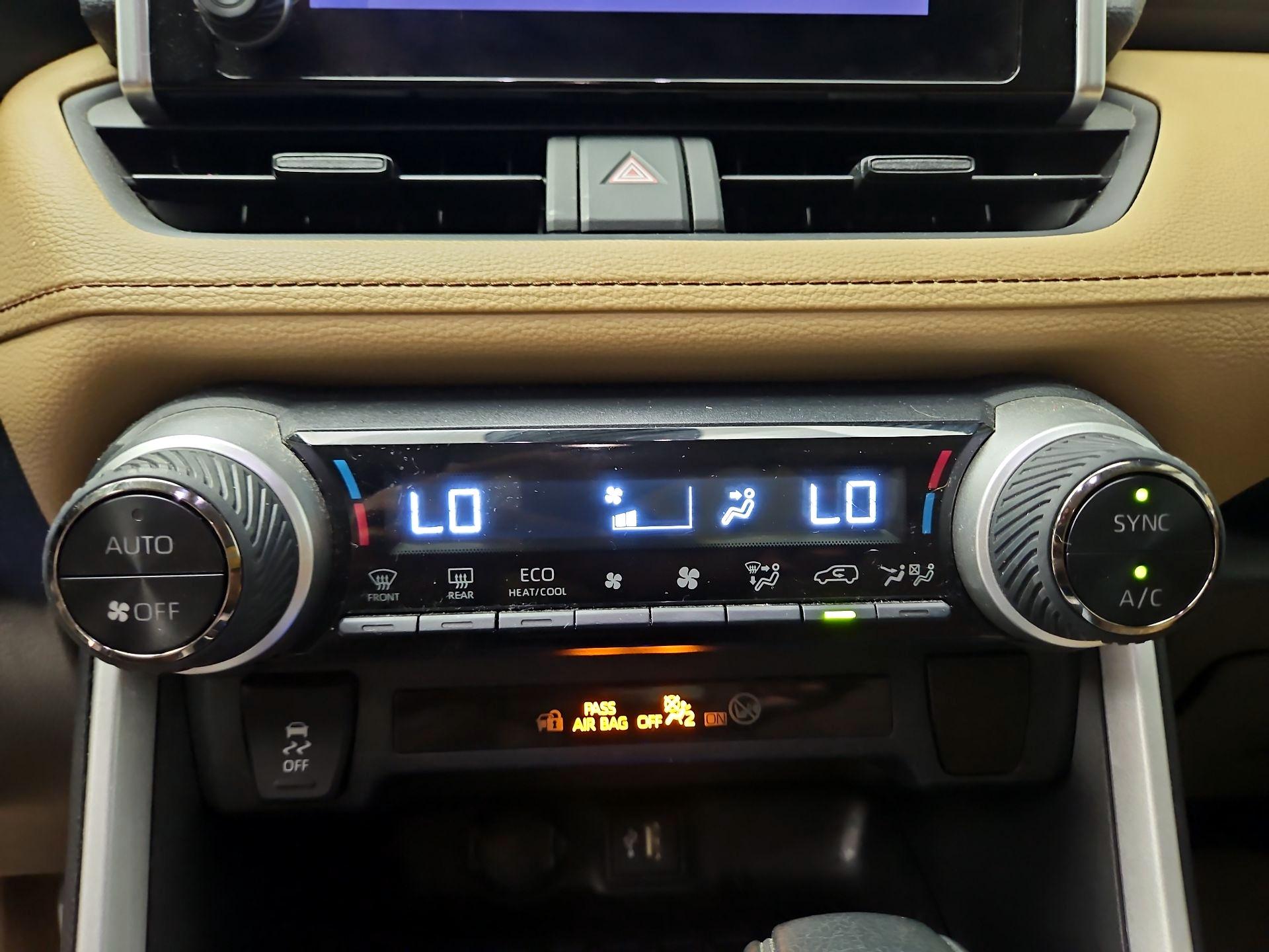 Thumbnail: 2023 Toyota RAV4 - 16