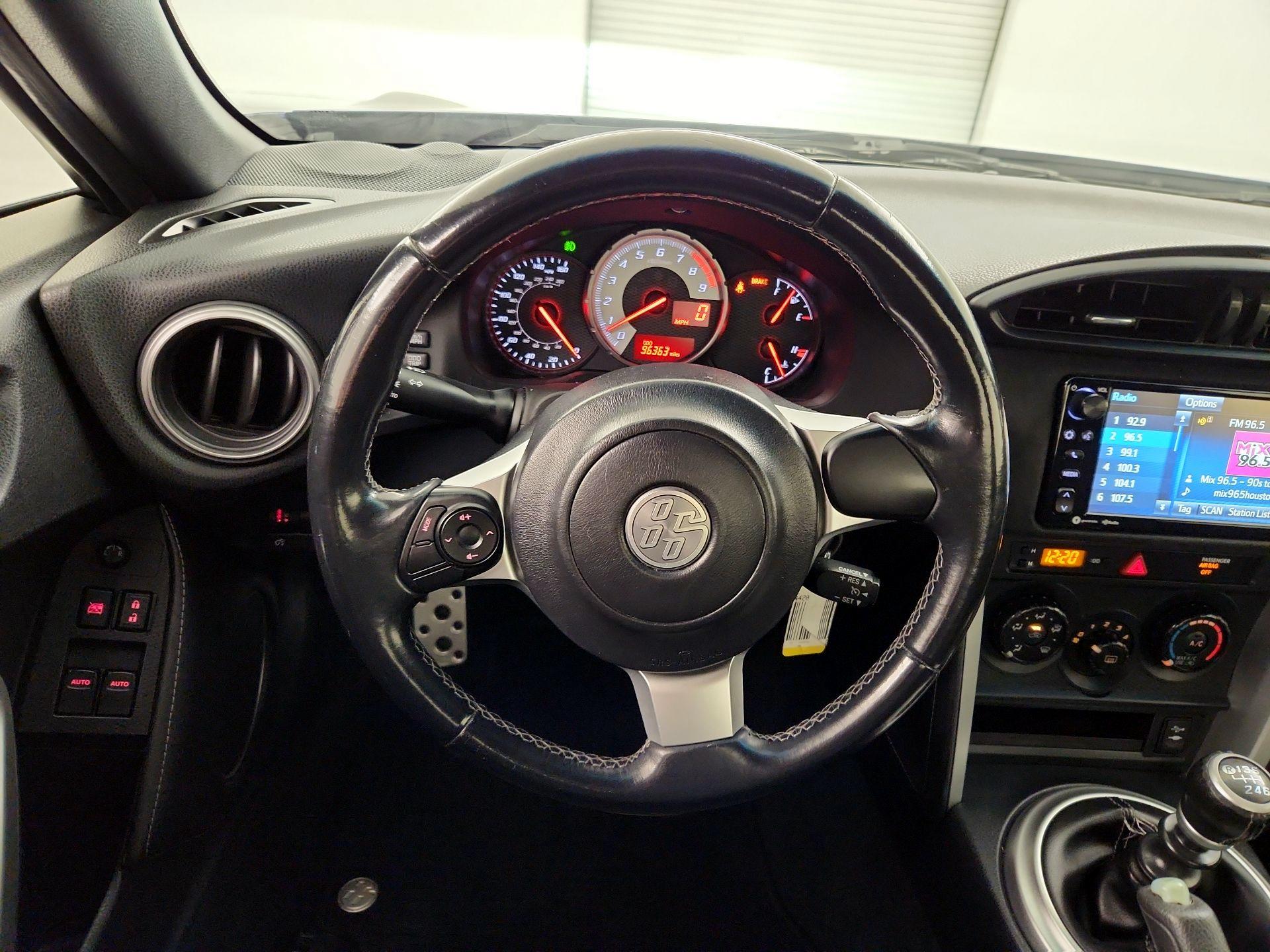 Thumbnail: 2017 Toyota 86 - 10