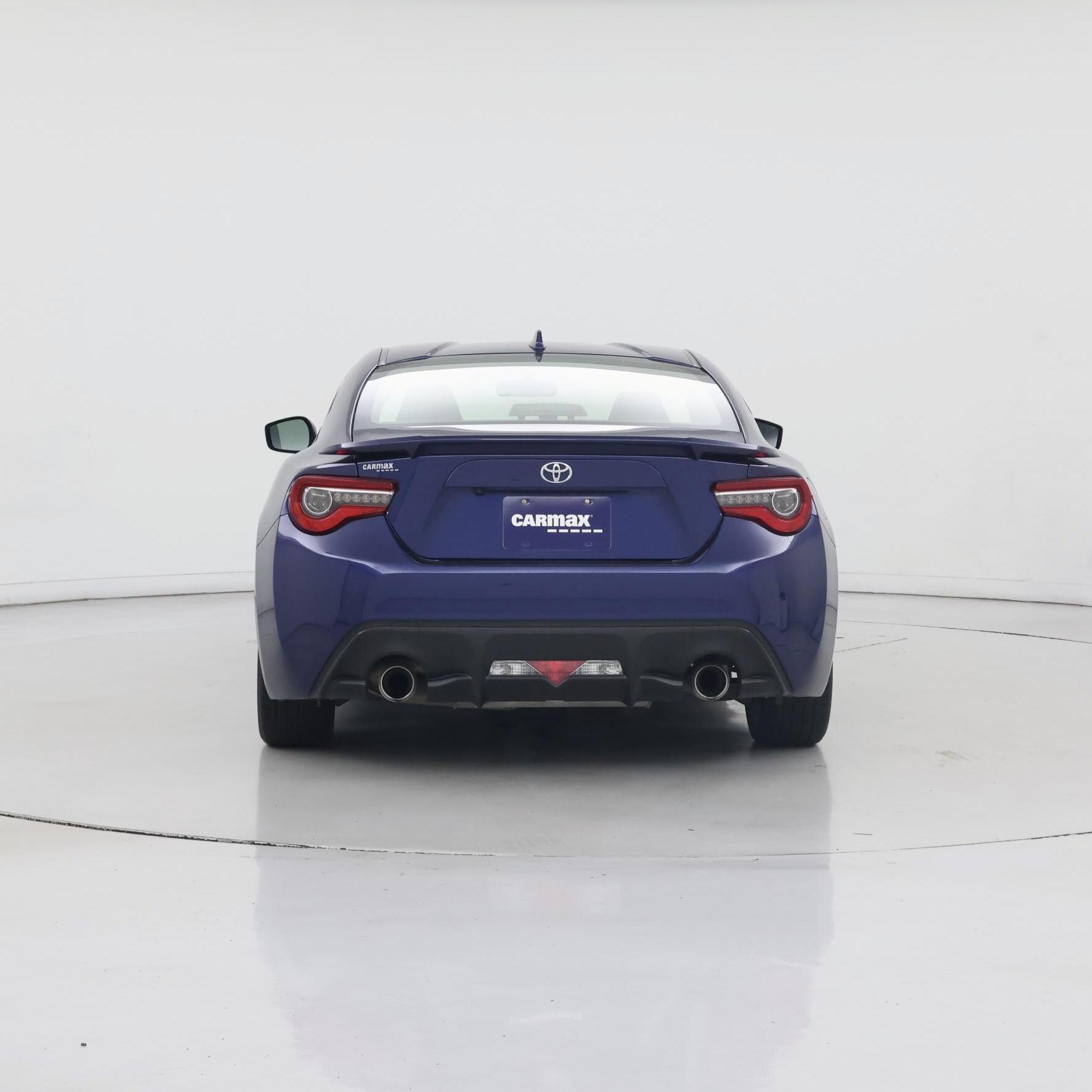 Thumbnail: 2017 Toyota 86 - 6