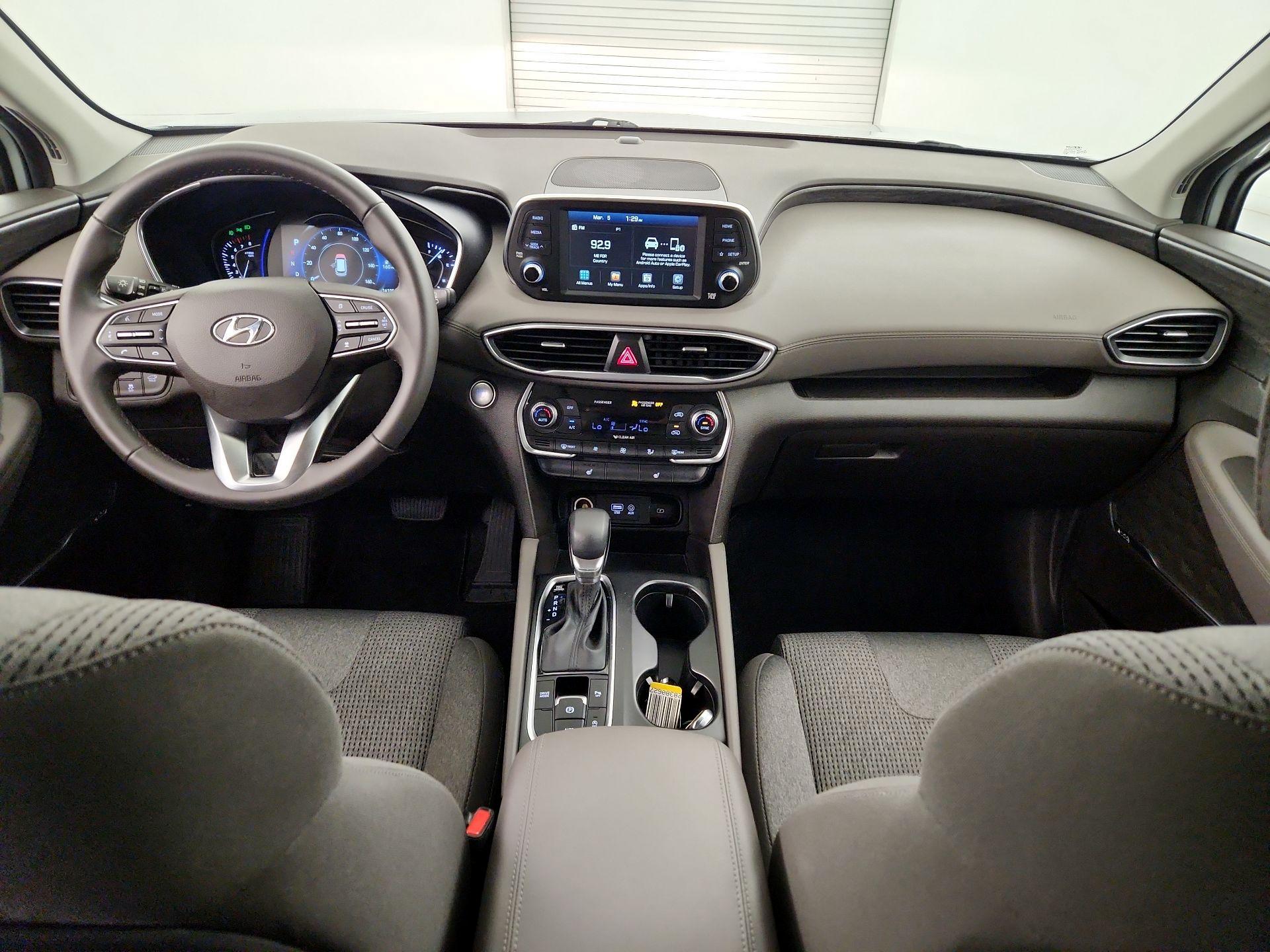 Thumbnail: 2019 Hyundai Santa Fe - 9