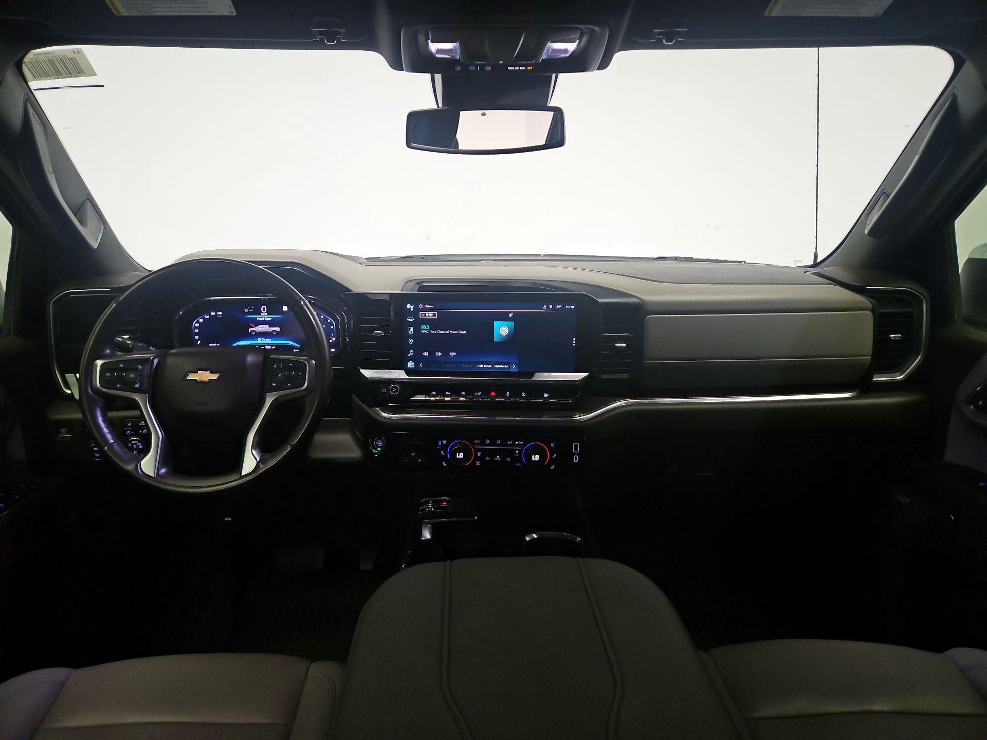 Thumbnail: 2023 Chevrolet Silverado 1500 - 9