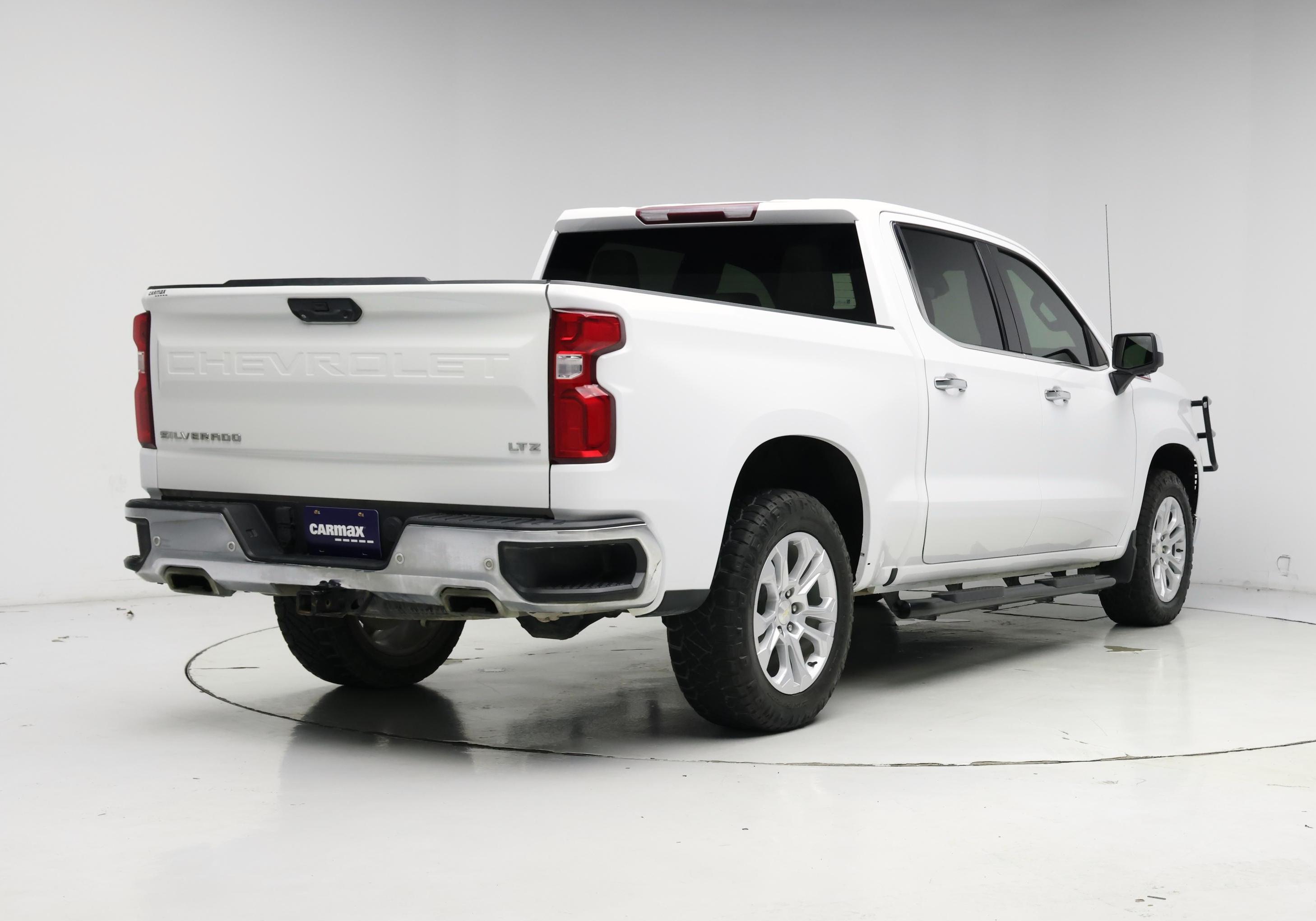 Thumbnail: 2023 Chevrolet Silverado 1500 - 8