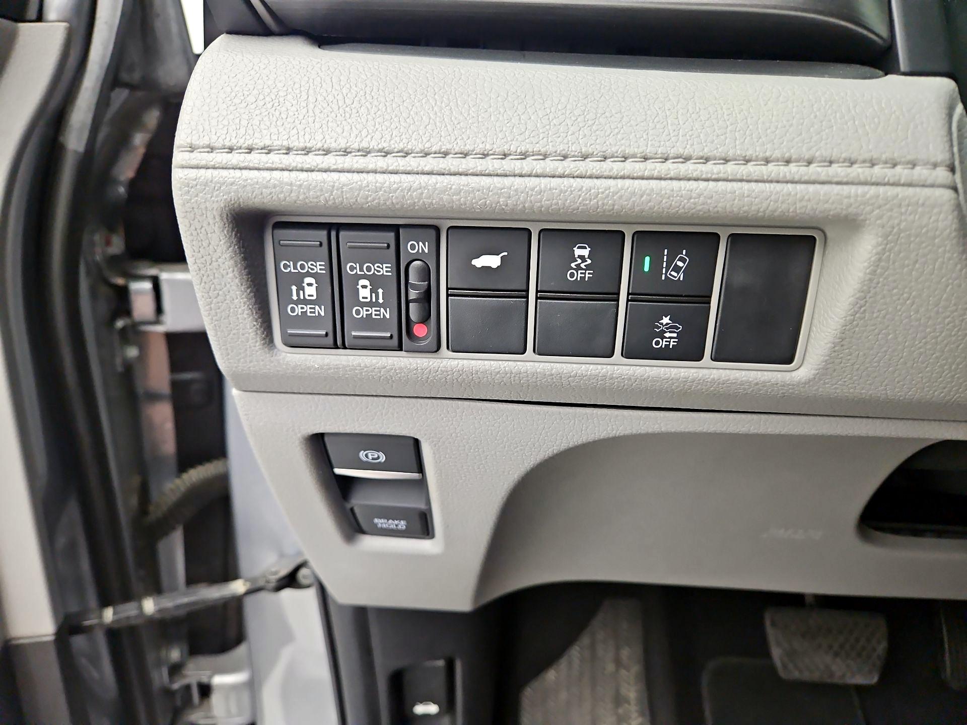 Thumbnail: 2020 Honda Odyssey - 13