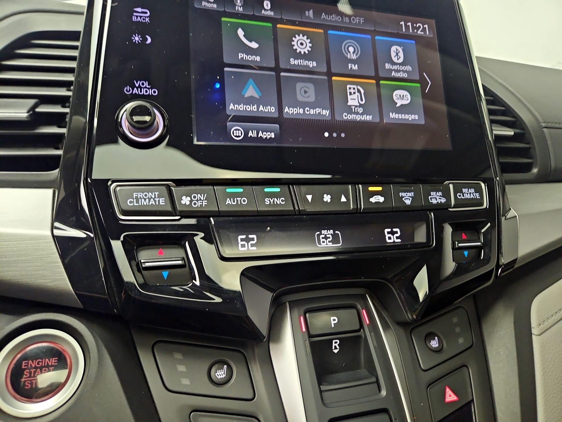 Thumbnail: 2020 Honda Odyssey - 16