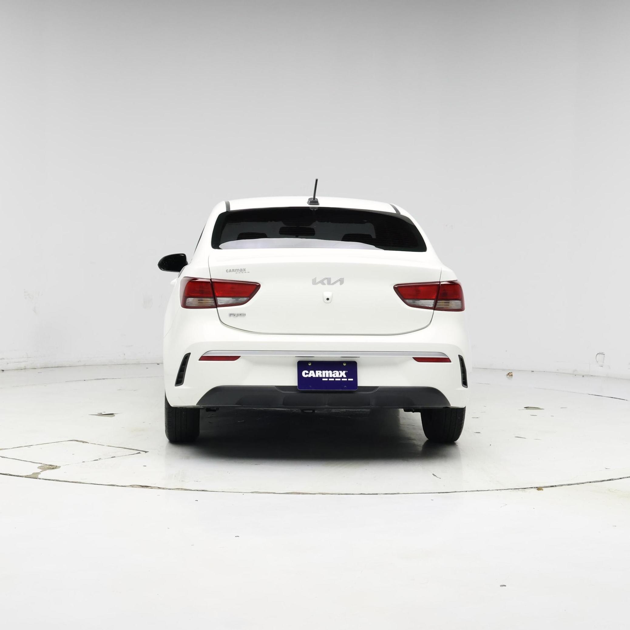 Thumbnail: 2022 Kia Rio - 6