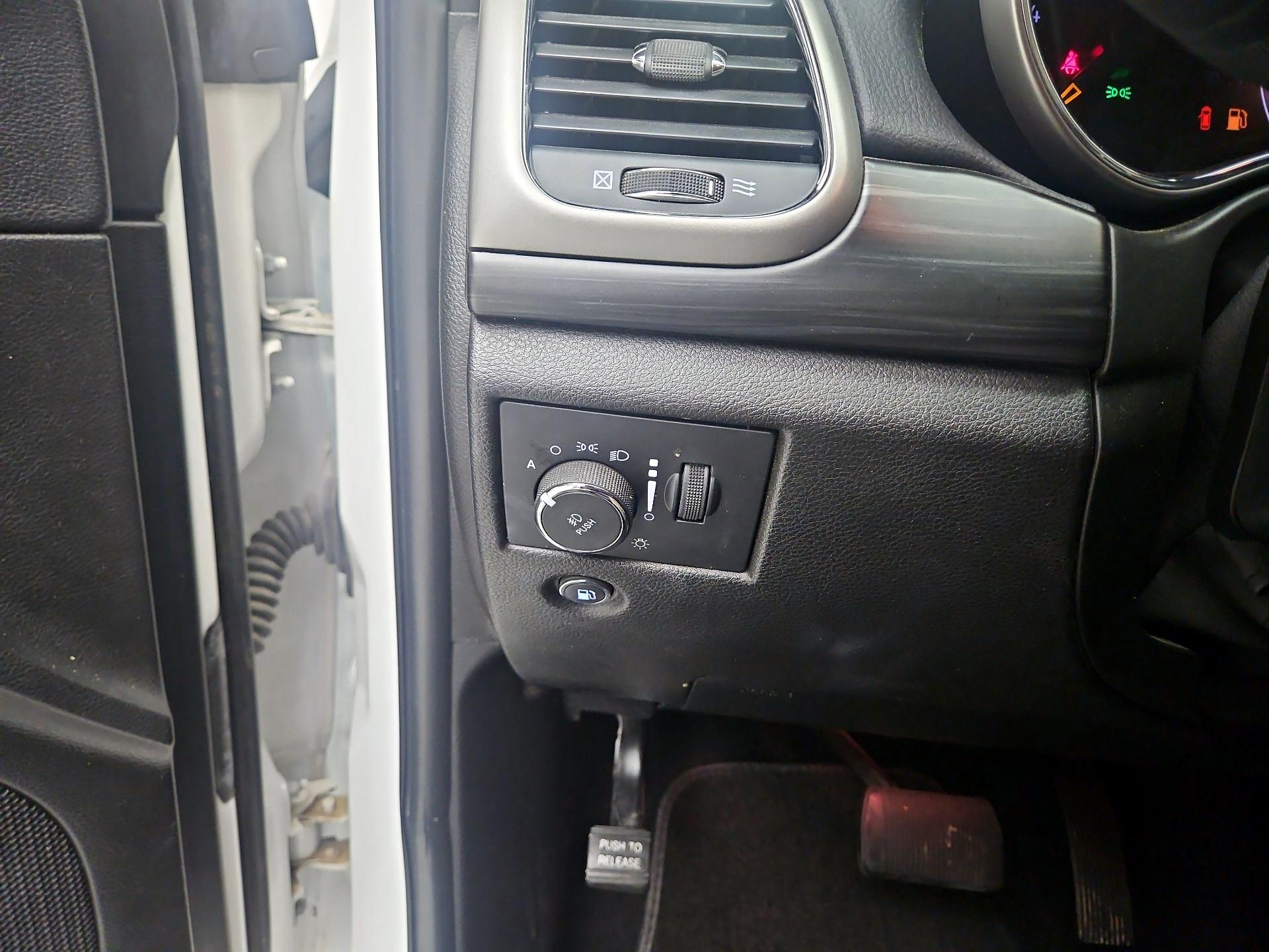 Thumbnail: 2021 Jeep Grand Cherokee - 13