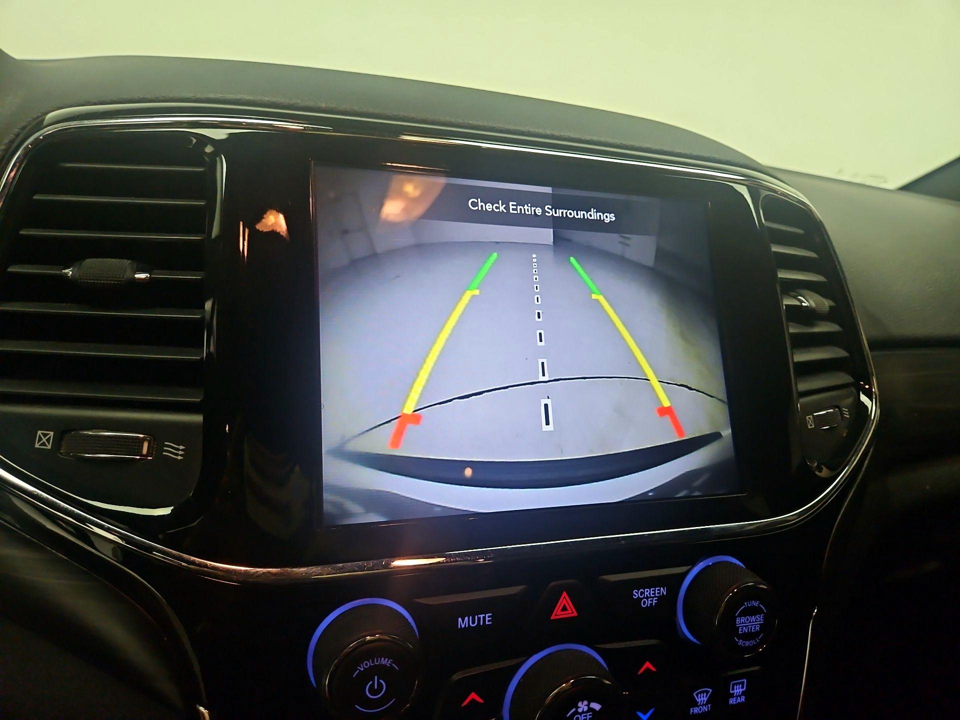 Thumbnail: 2021 Jeep Grand Cherokee - 15