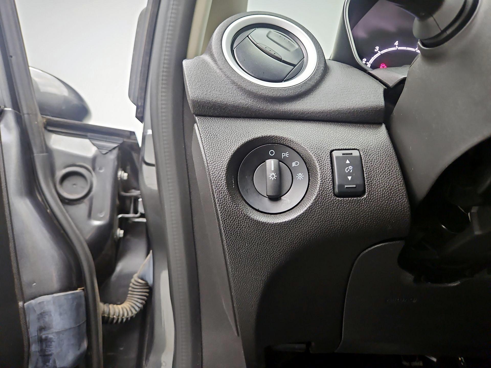 Thumbnail: 2019 Ford Fiesta - 13