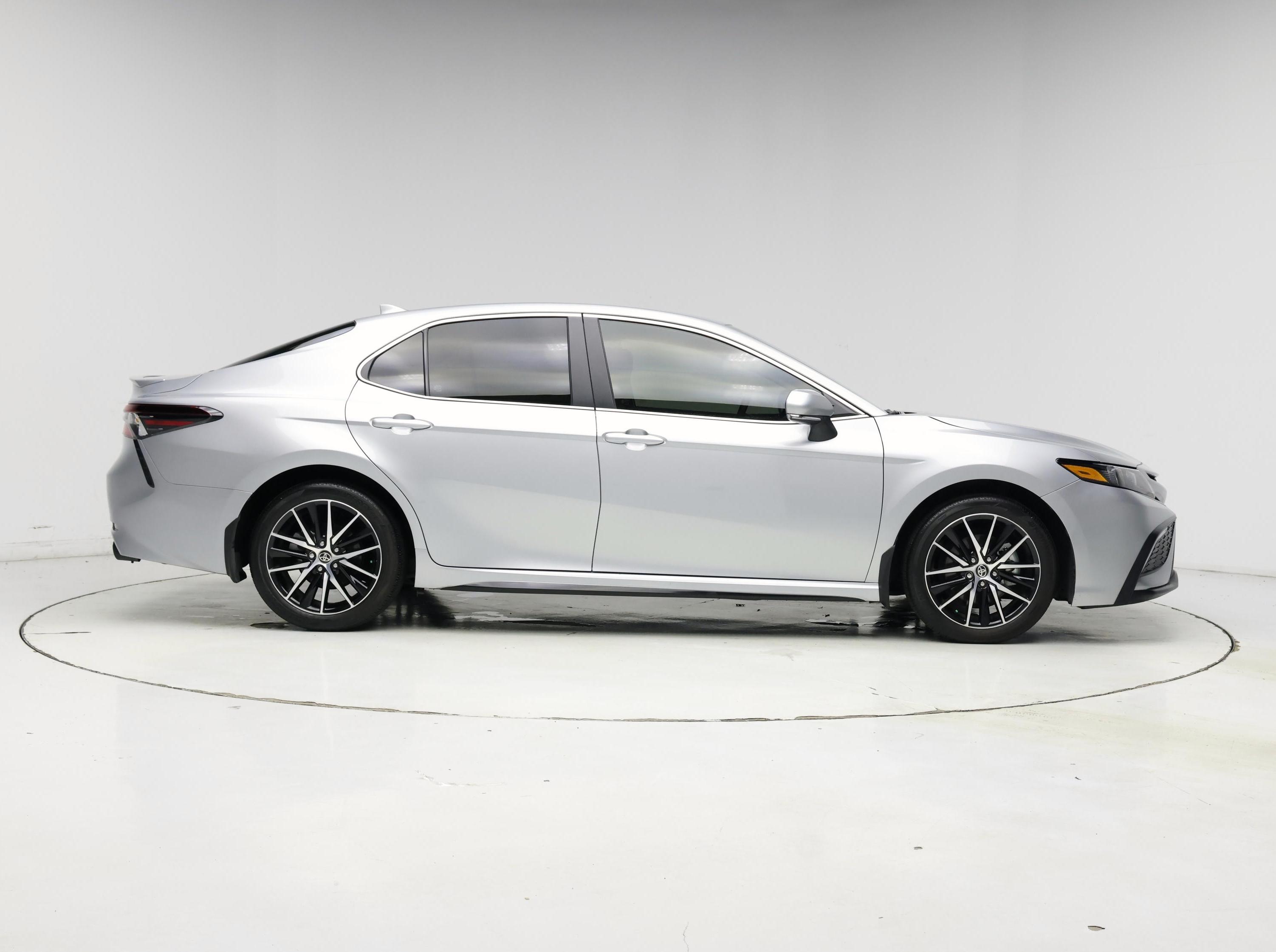 Thumbnail: 2024 Toyota Camry - 7