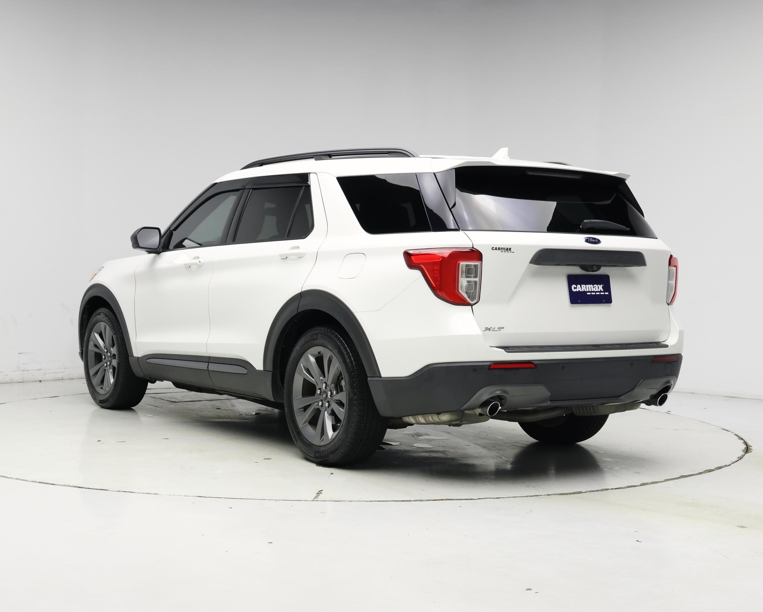 Thumbnail: 2021 Ford Explorer - 2