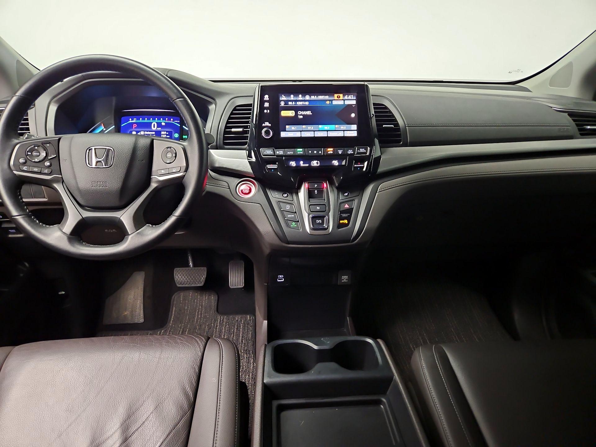 Thumbnail: 2023 Honda Odyssey - 9