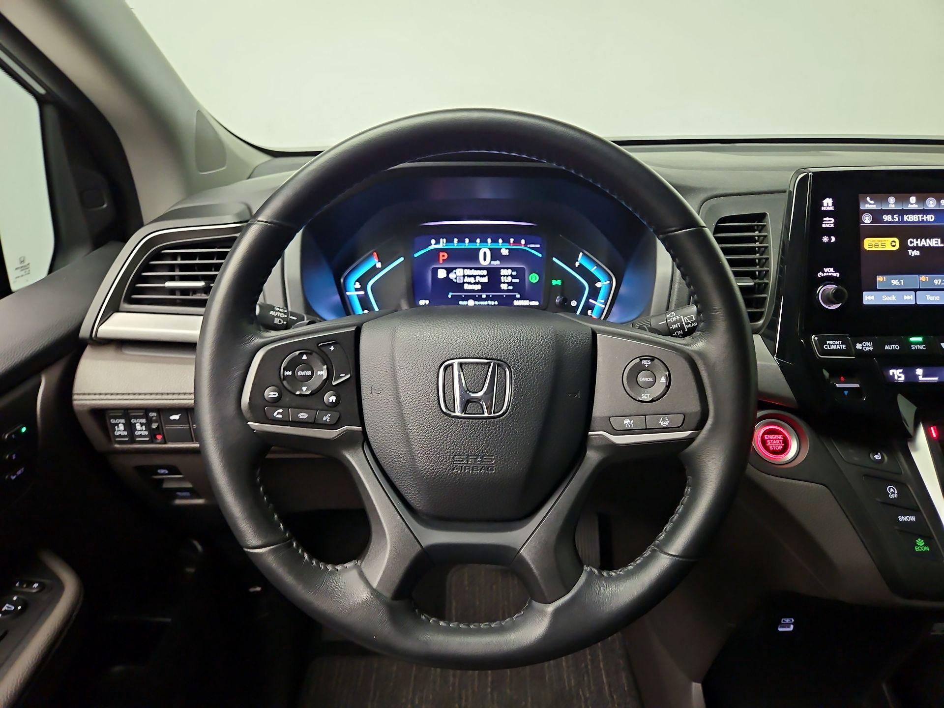 Thumbnail: 2023 Honda Odyssey - 10