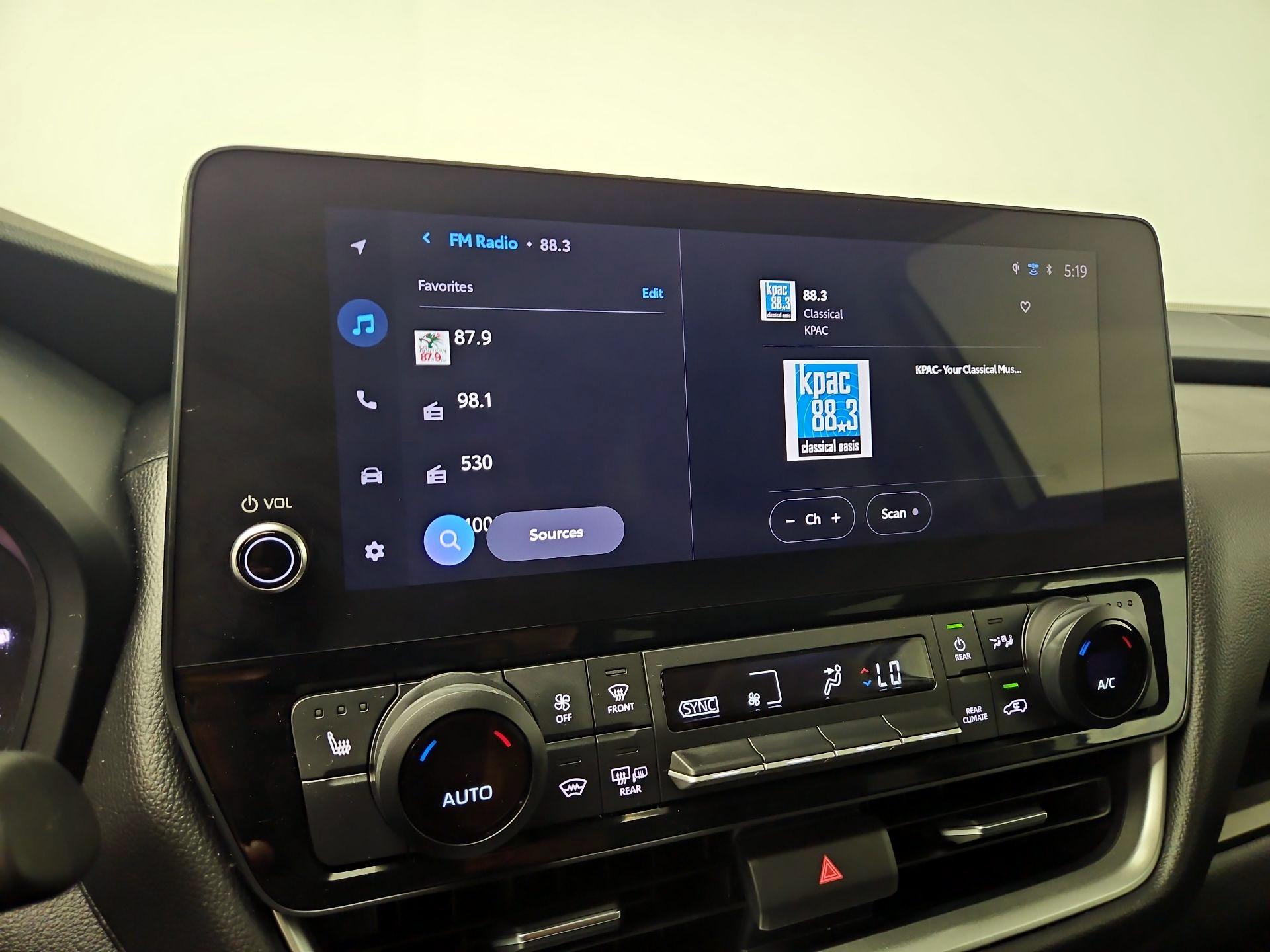 Thumbnail: 2026 Toyota Grand Highlander - 16