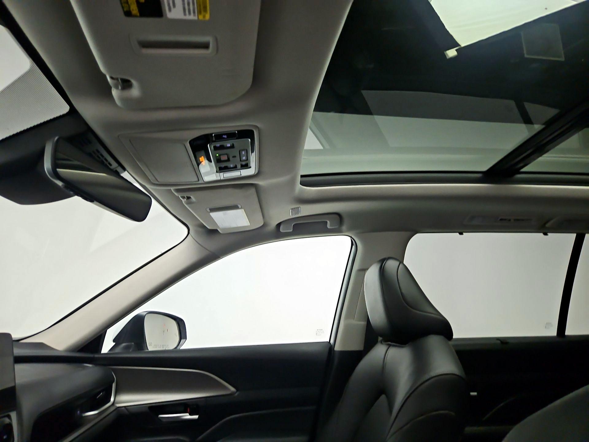 Thumbnail: 2026 Toyota Grand Highlander - 20