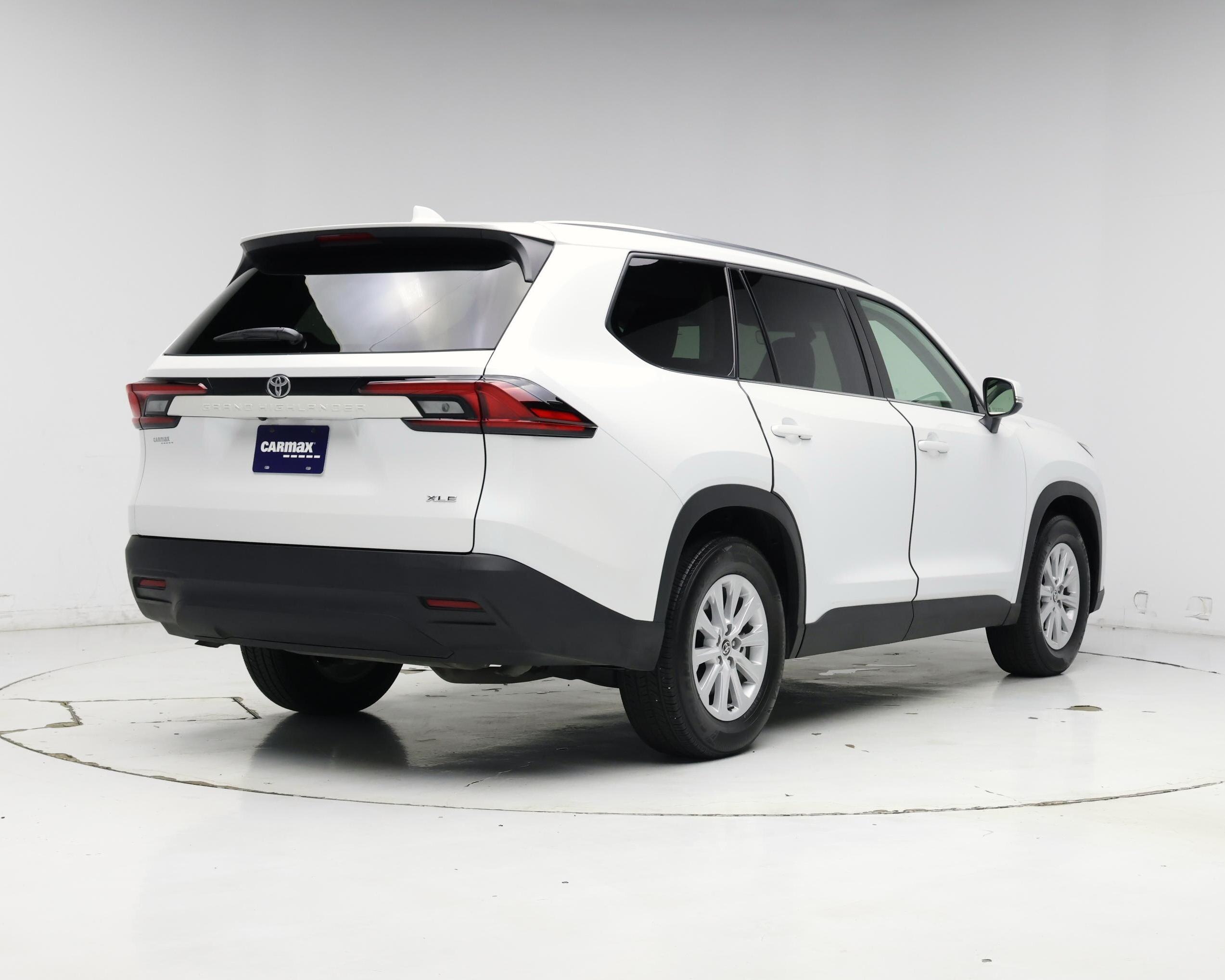 Thumbnail: 2026 Toyota Grand Highlander - 8