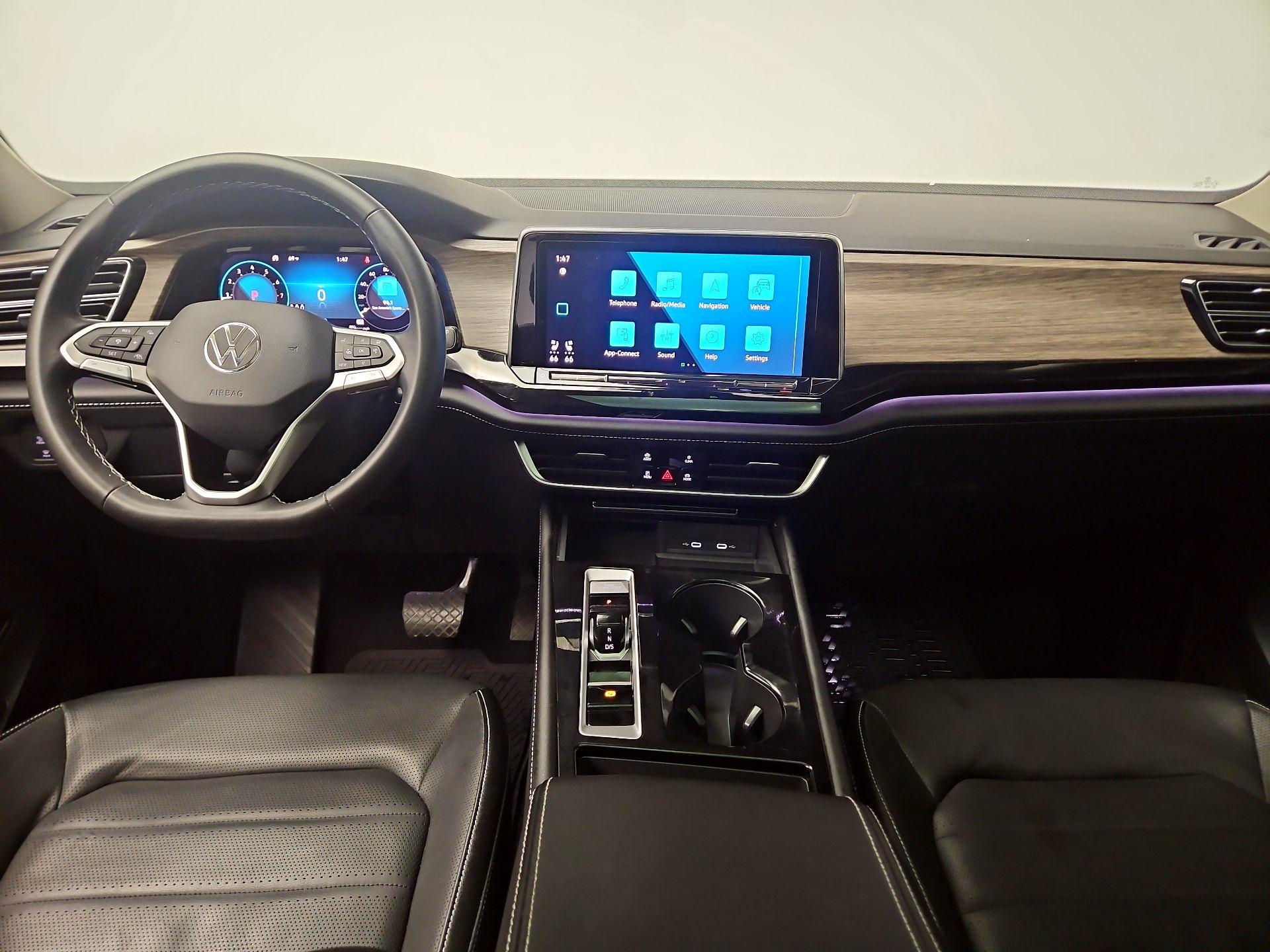 Thumbnail: 2024 Volkswagen Atlas - 9