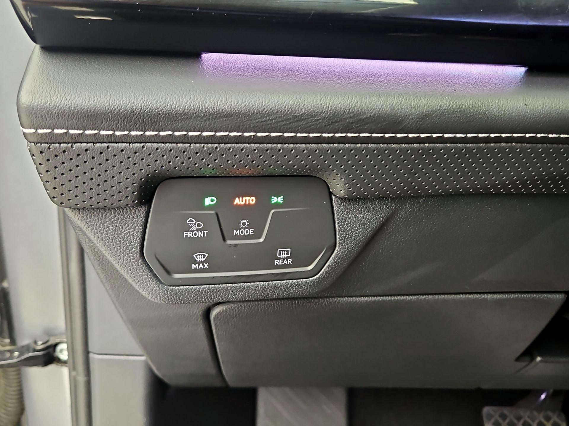 Thumbnail: 2024 Volkswagen Atlas - 13