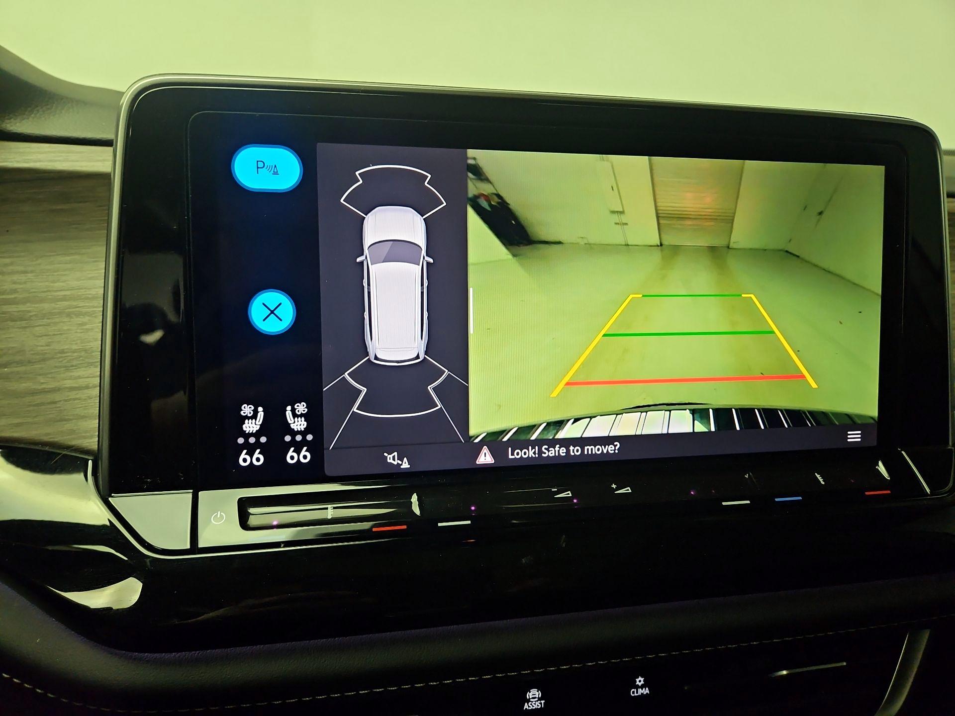 Thumbnail: 2024 Volkswagen Atlas - 15