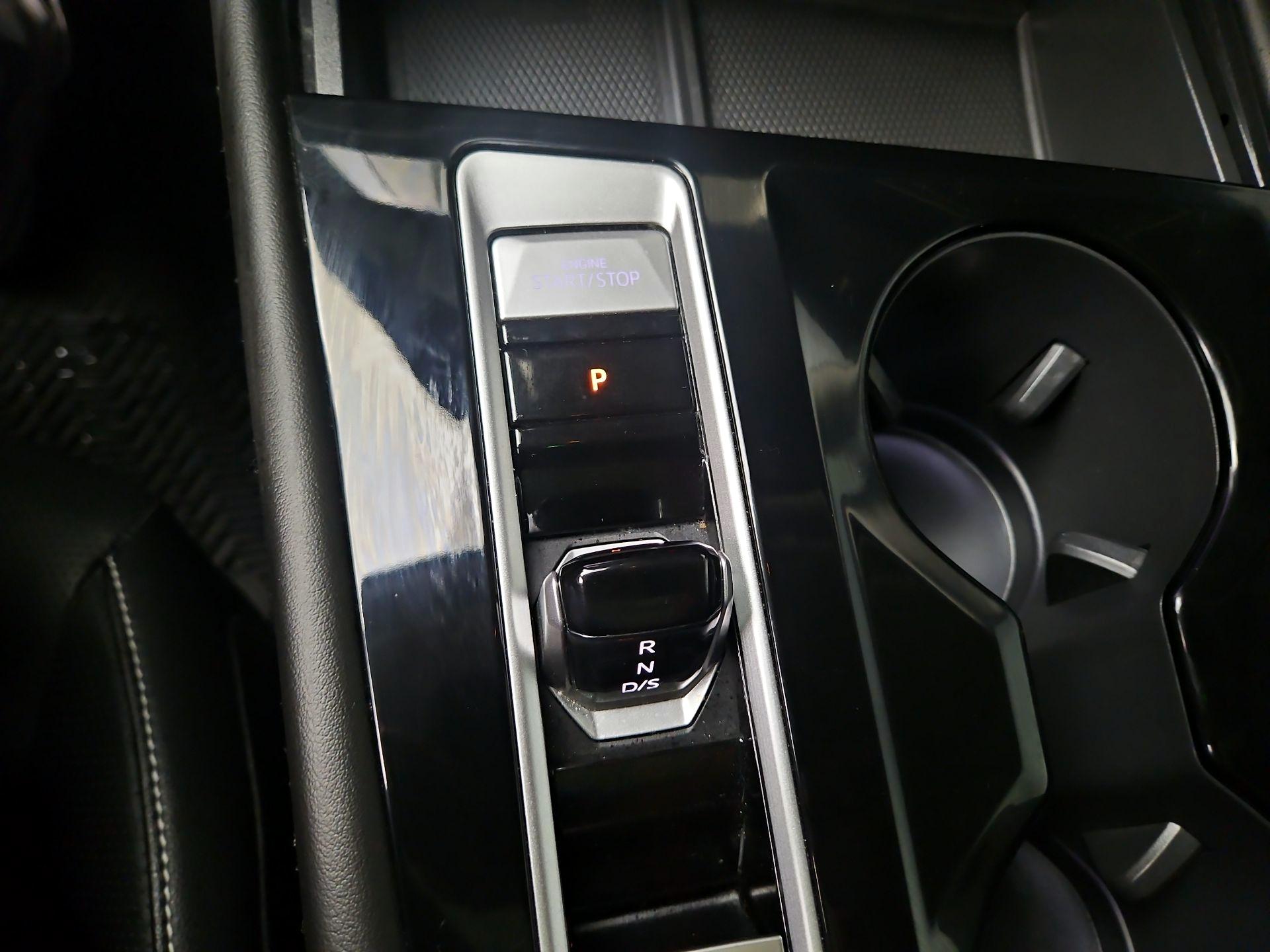 Thumbnail: 2024 Volkswagen Atlas - 18