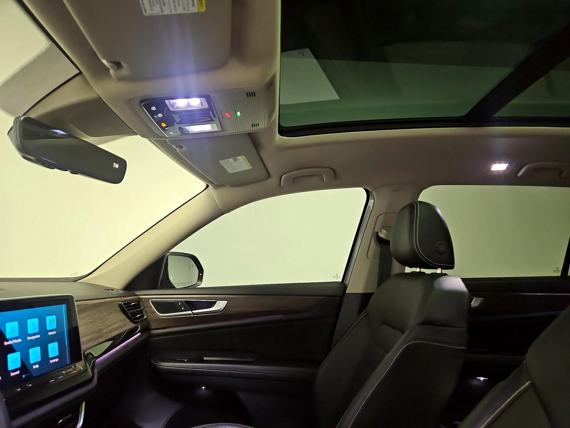 Thumbnail: 2024 Volkswagen Atlas - 20