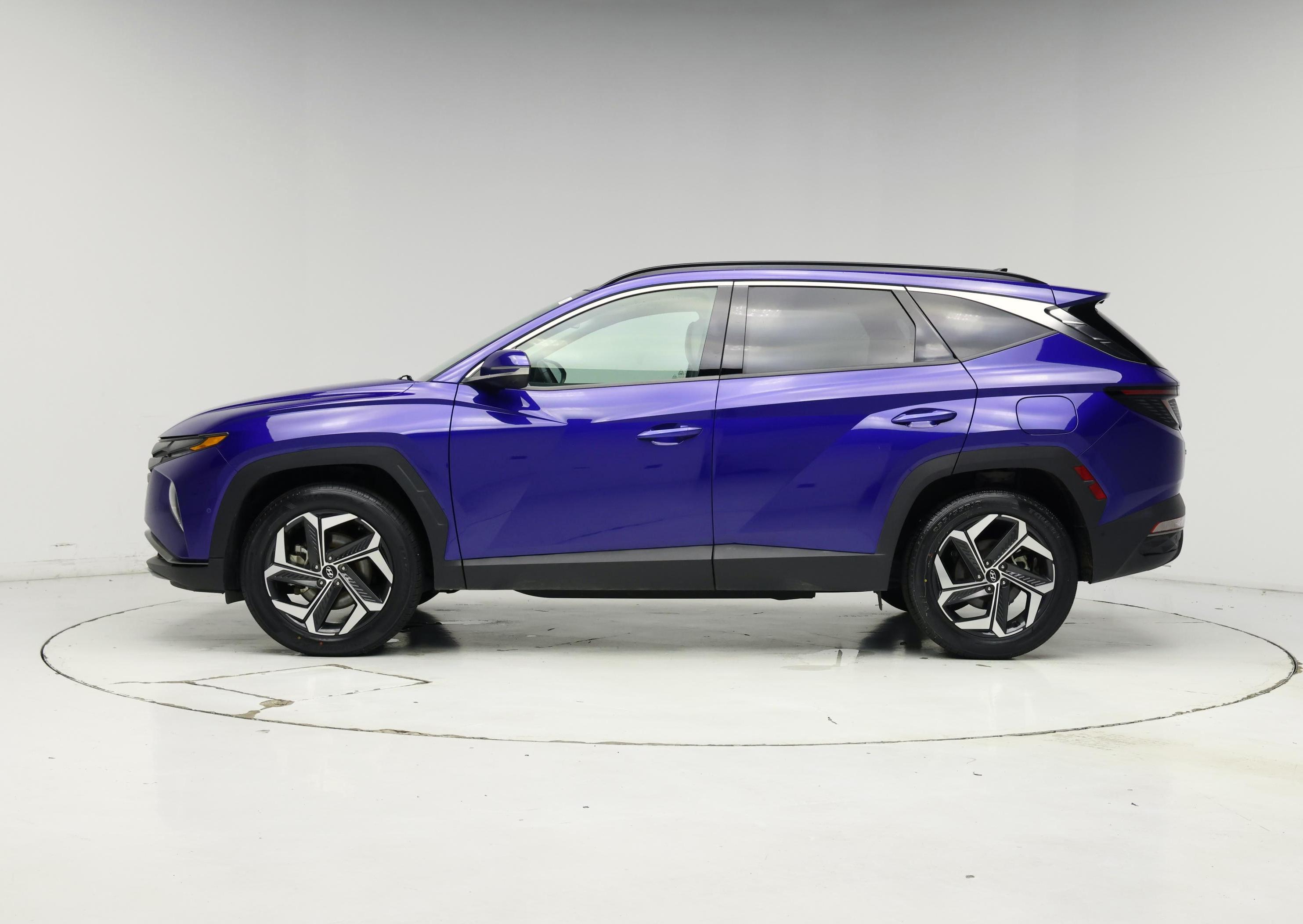 Thumbnail: 2022 Hyundai Tucson - 3