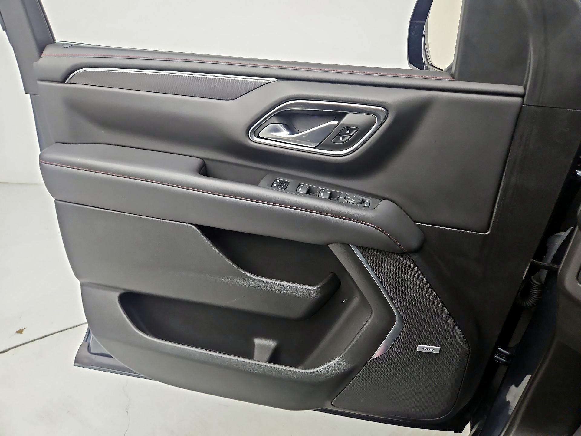 Thumbnail: 2021 Chevrolet Tahoe - 12