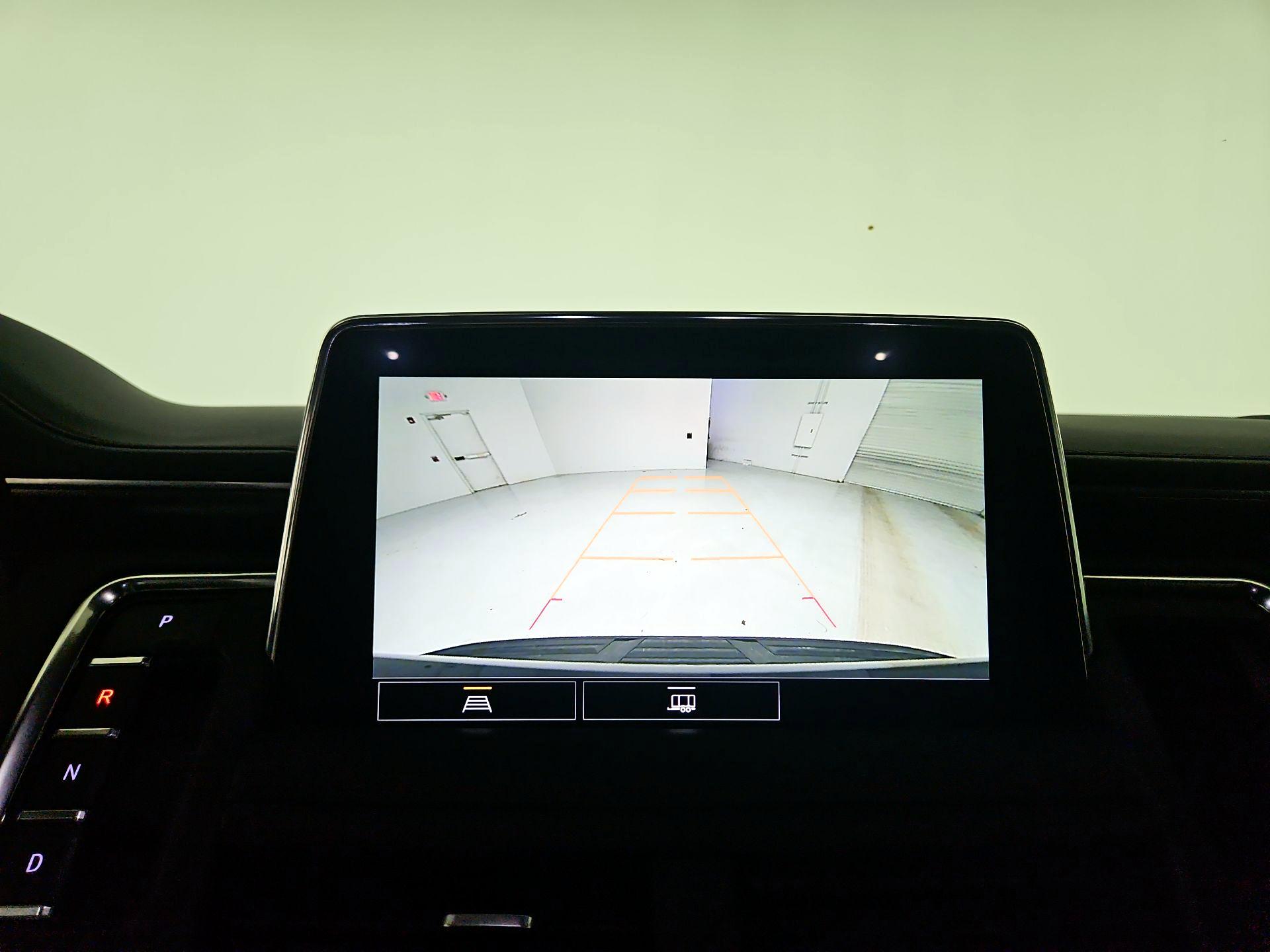 Thumbnail: 2021 Chevrolet Tahoe - 15