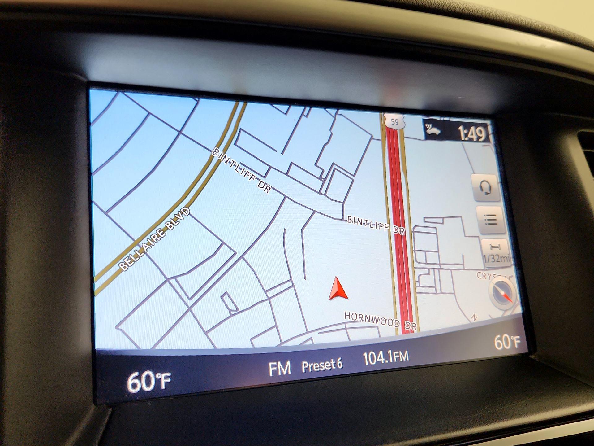 Thumbnail: 2018 Nissan Pathfinder - 14