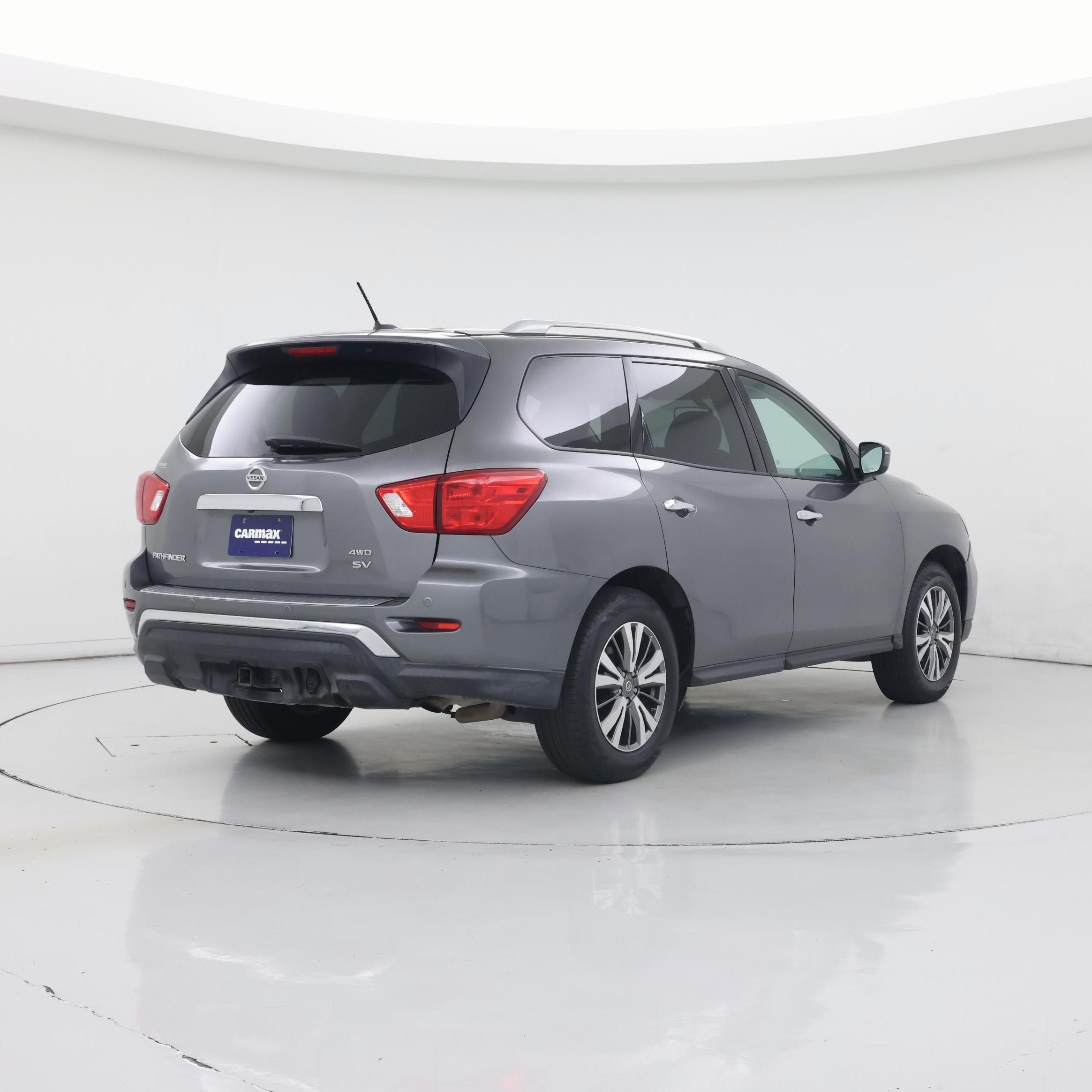 Thumbnail: 2018 Nissan Pathfinder - 8