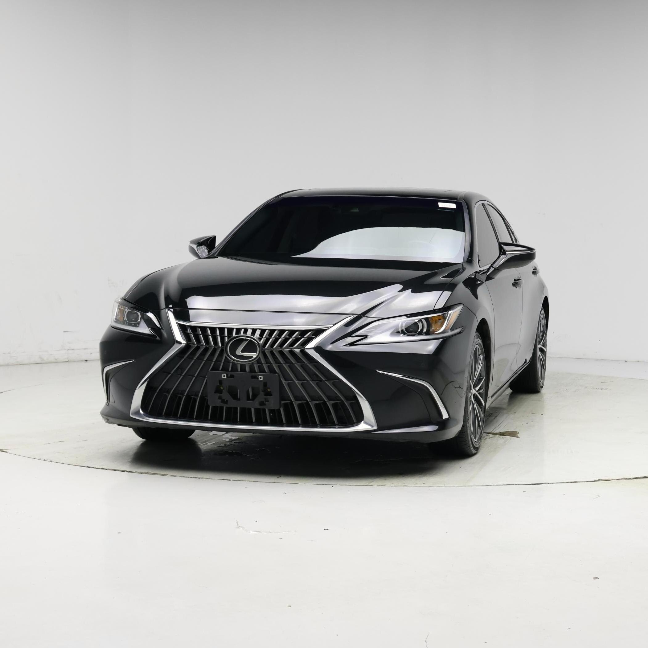 Thumbnail: 2022 Lexus ES - 4